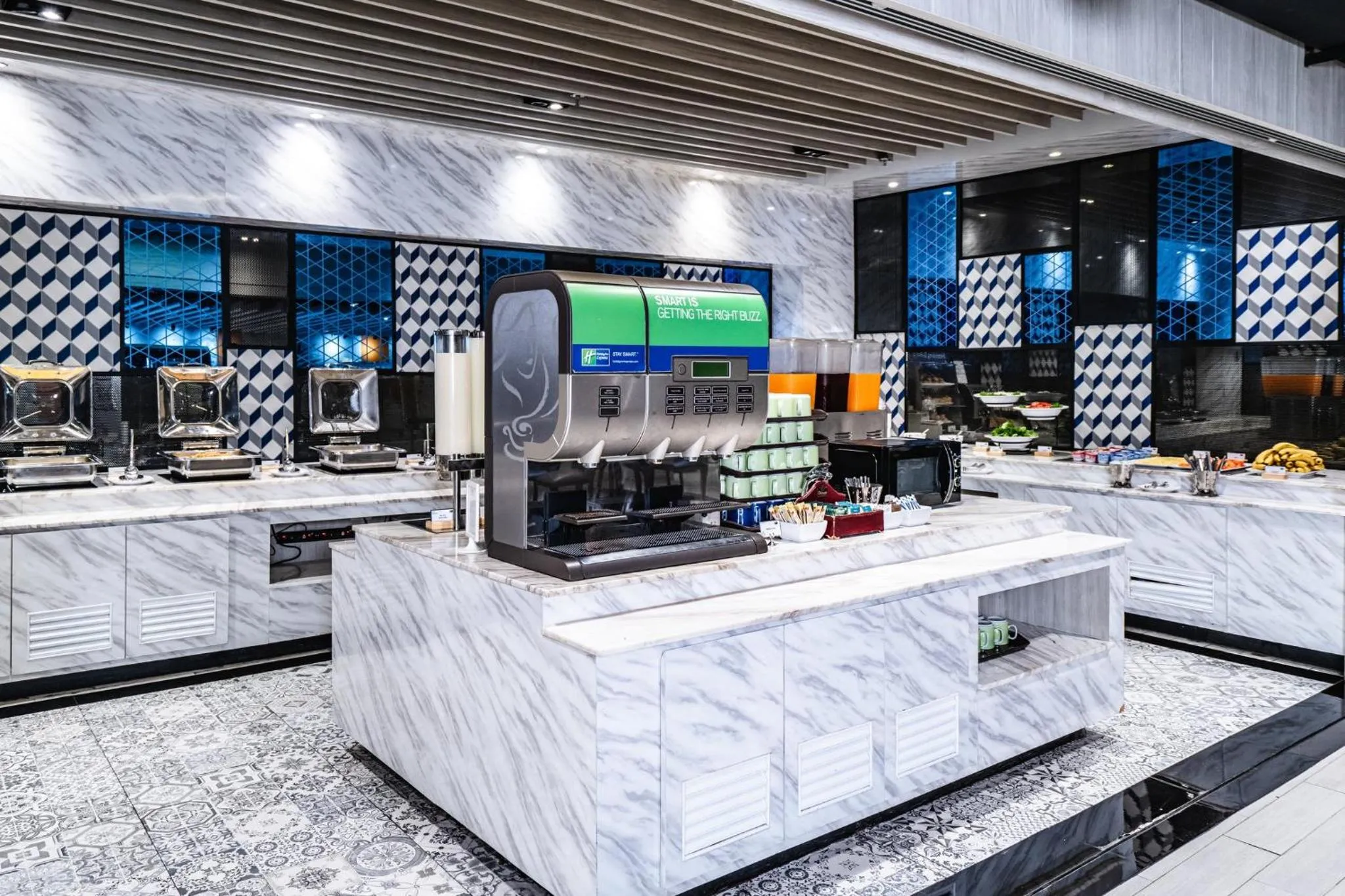 Breakfast in Holiday Inn Express Bangkok Sukhumvit 11 by IHG