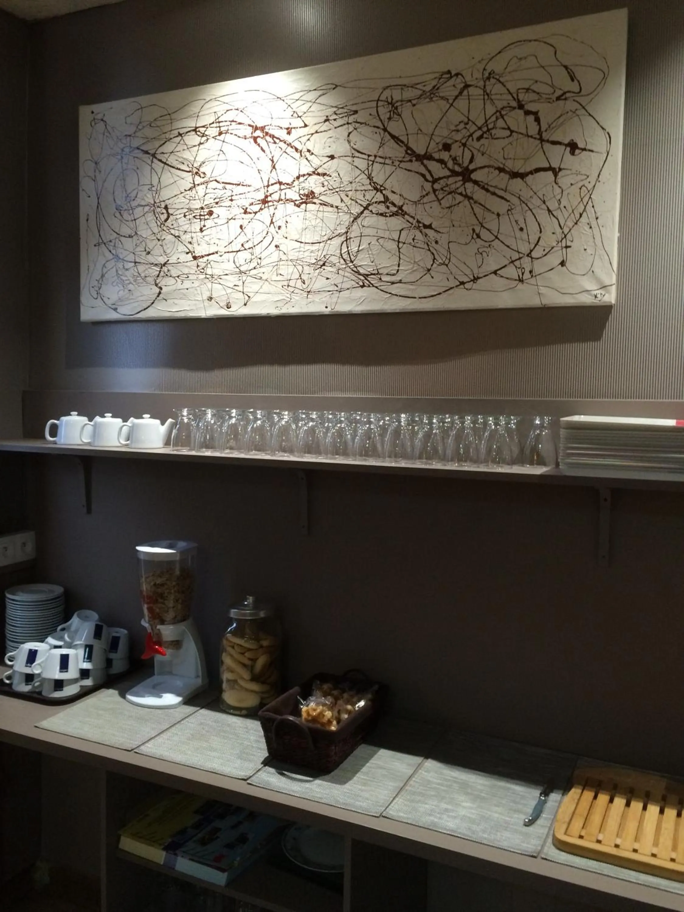 Food and drinks in Hotel Les Voyageurs