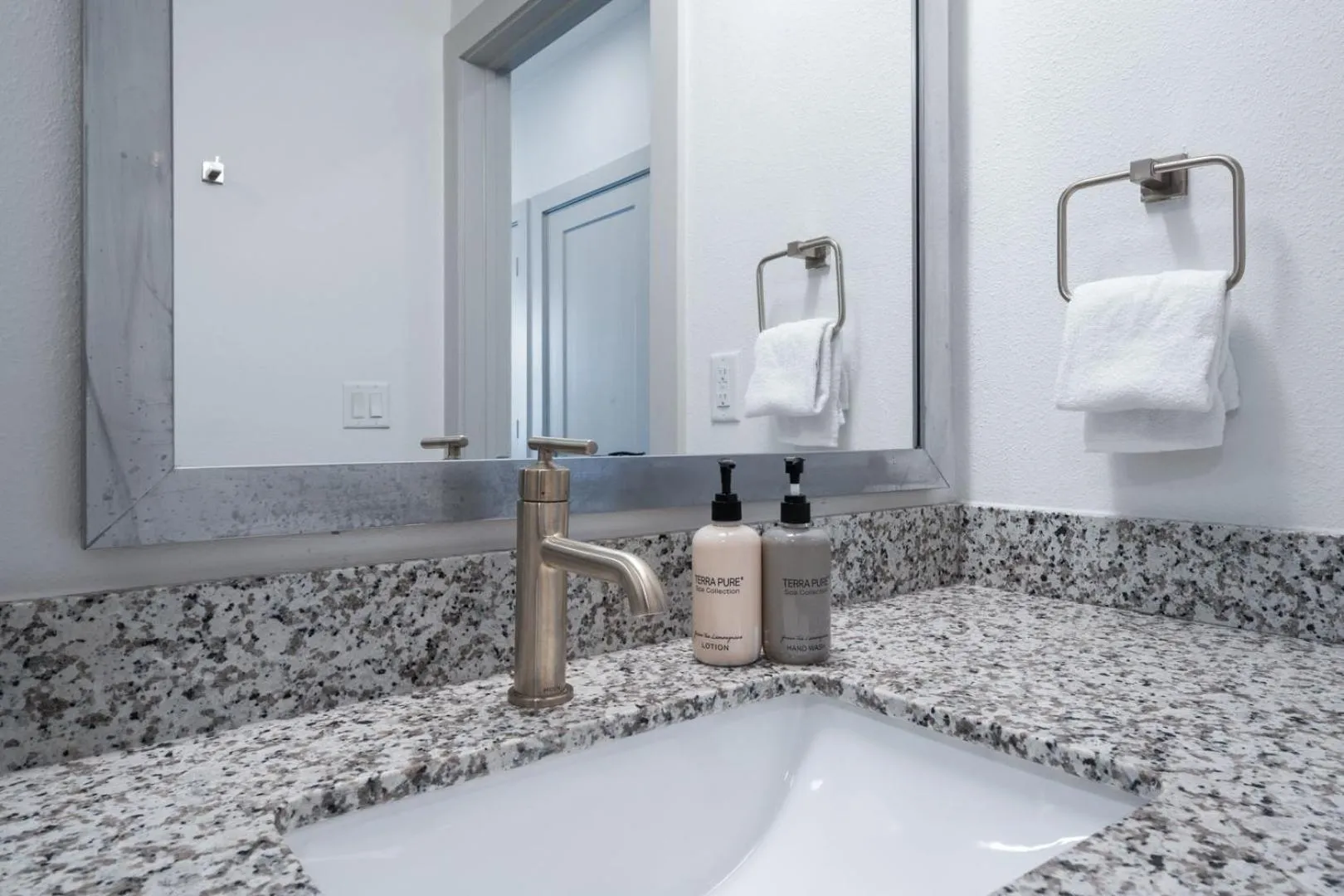 Bathroom in Placemakr Downtown Austin