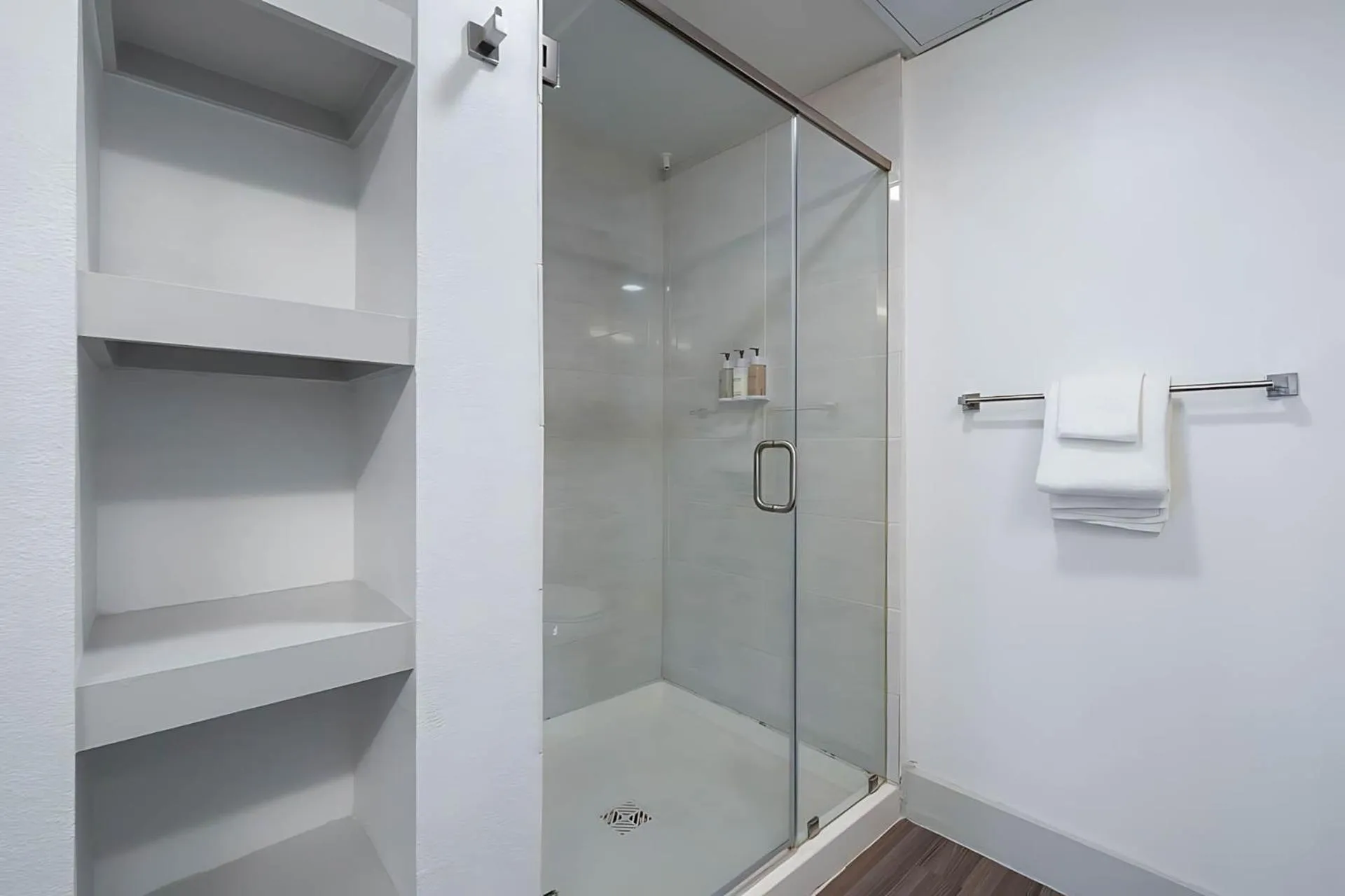 Bathroom in Placemakr Downtown Austin