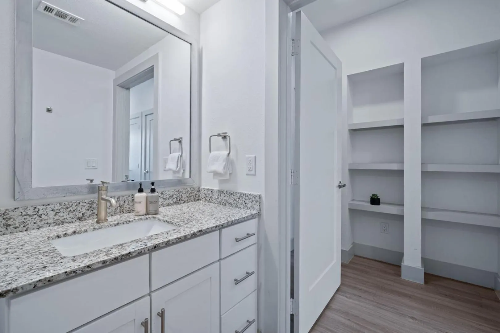 Bathroom in Placemakr Downtown Austin