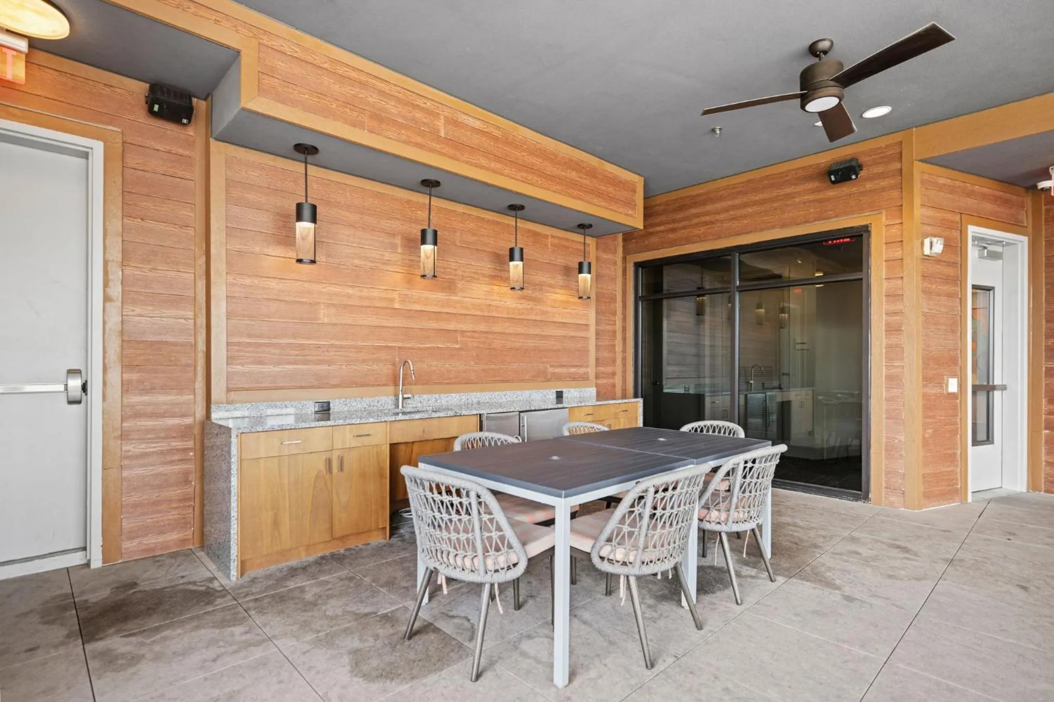 Patio in Placemakr Downtown Austin