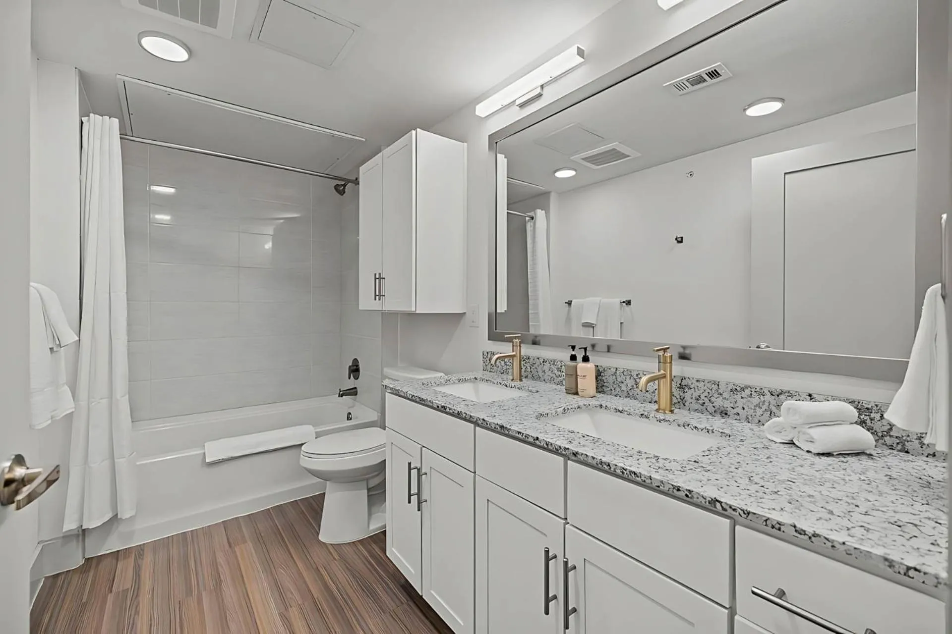 Bathroom in Placemakr Downtown Austin