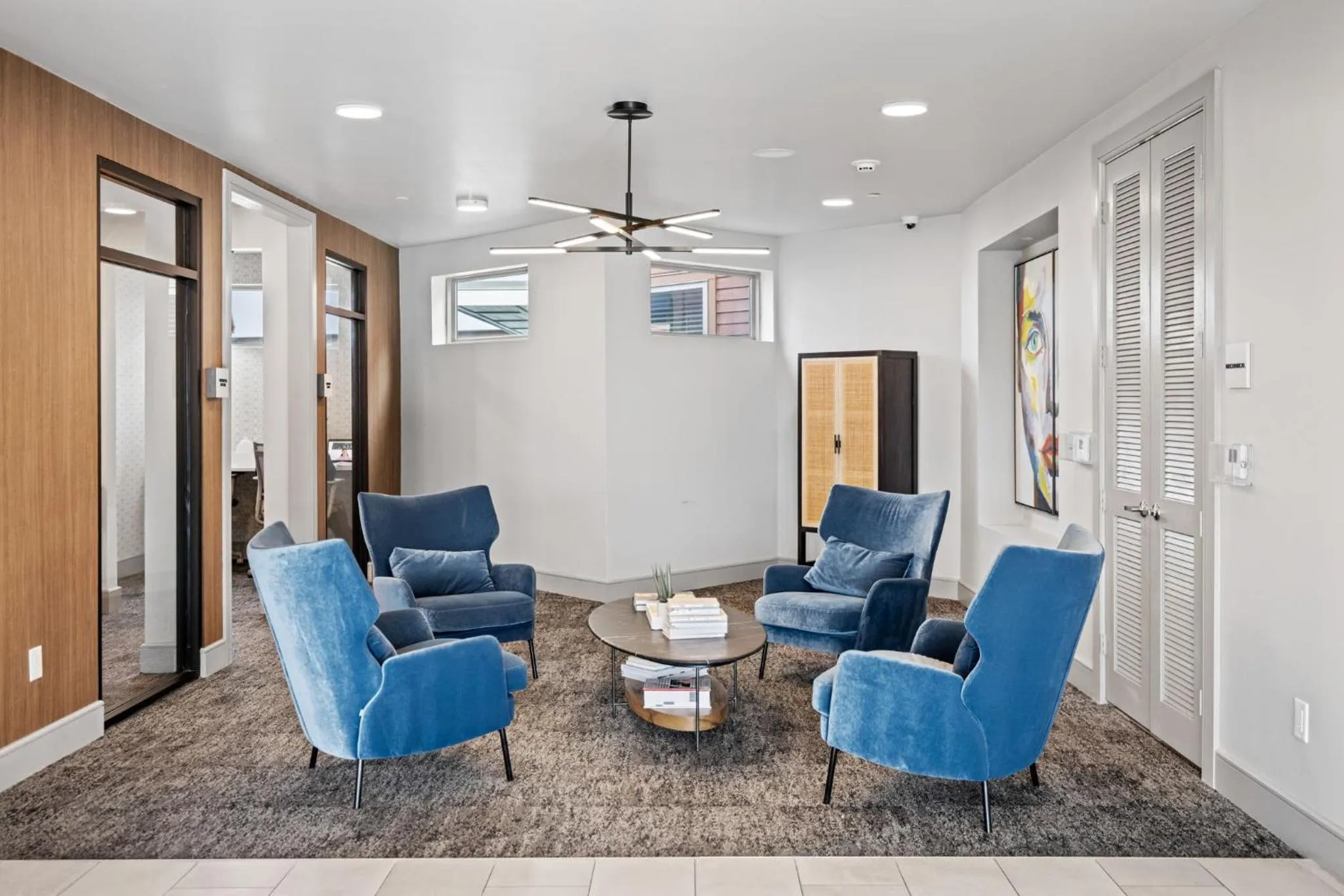 Communal lounge/ TV room in Placemakr Downtown Austin