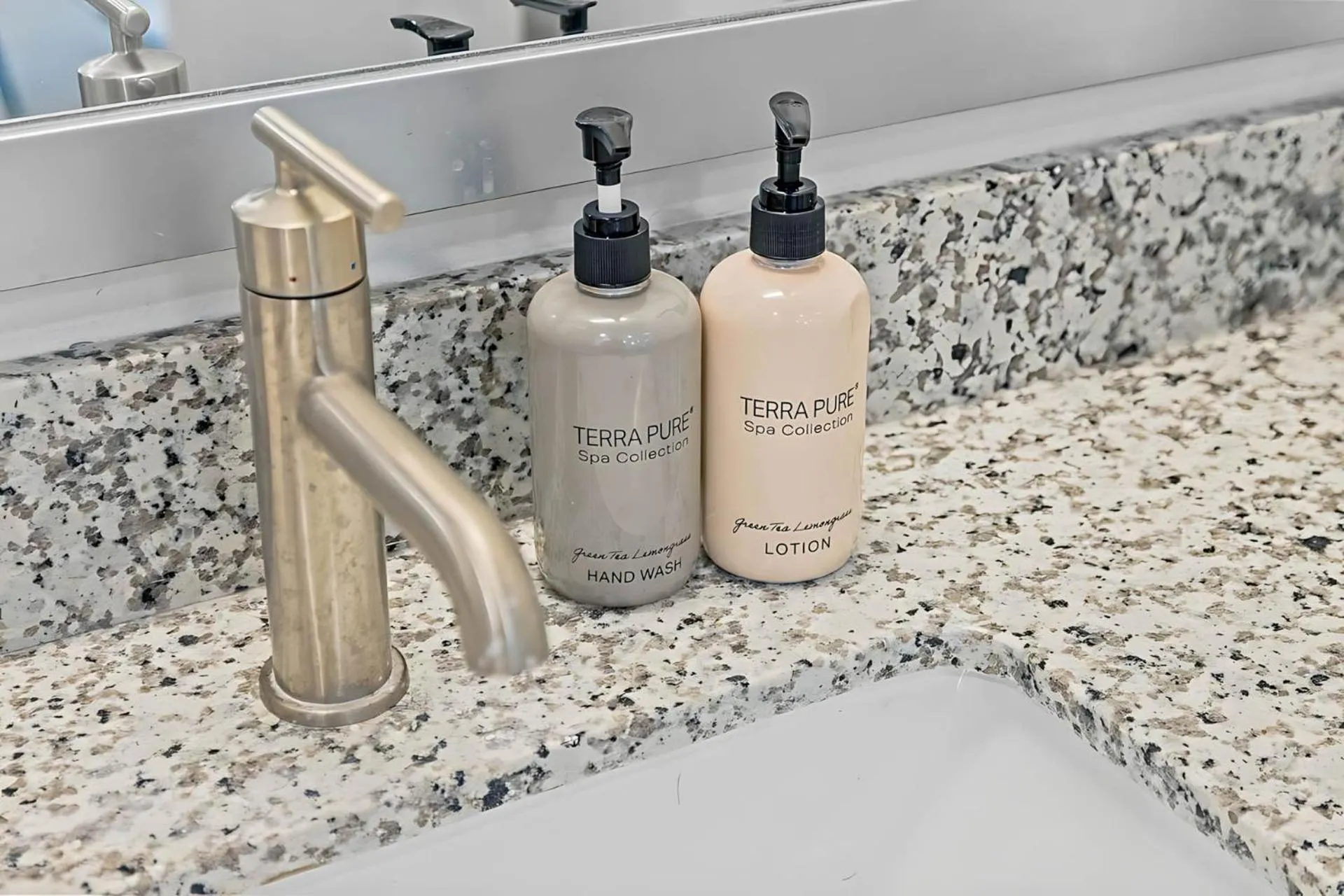 Bathroom in Placemakr Downtown Austin