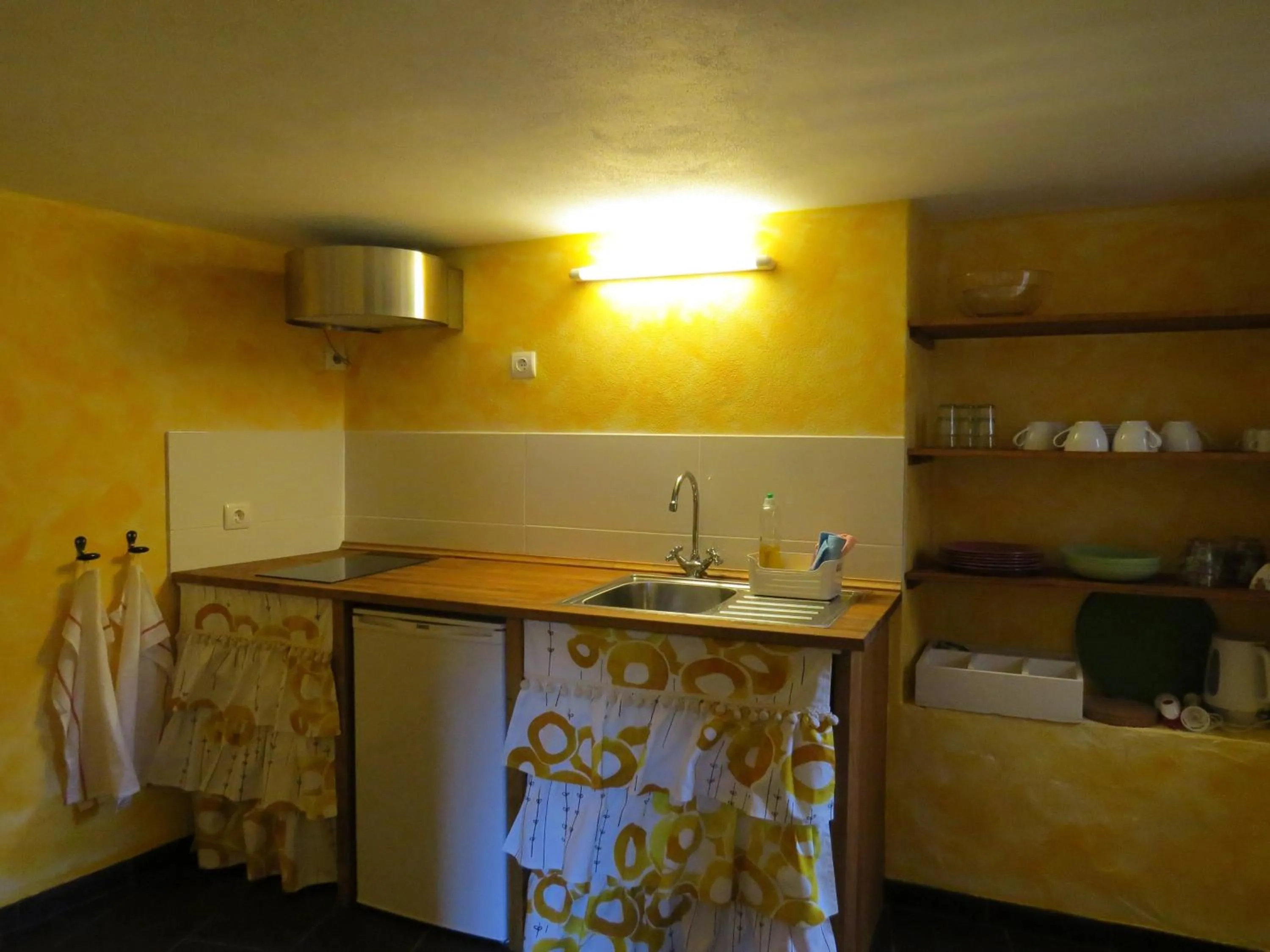 Kitchen or kitchenette in Casas da Encosta