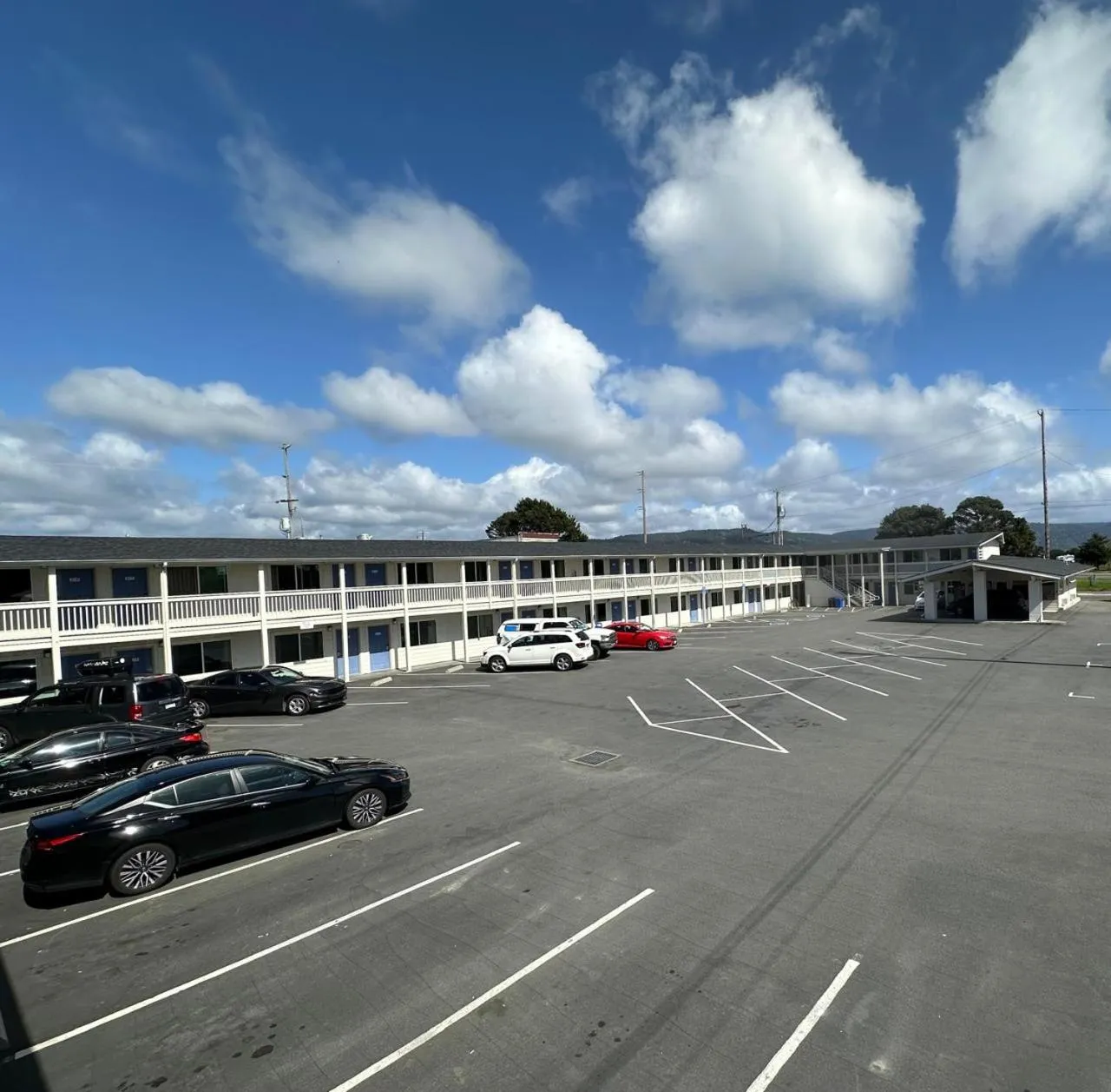 Parking in Beachside Inn
