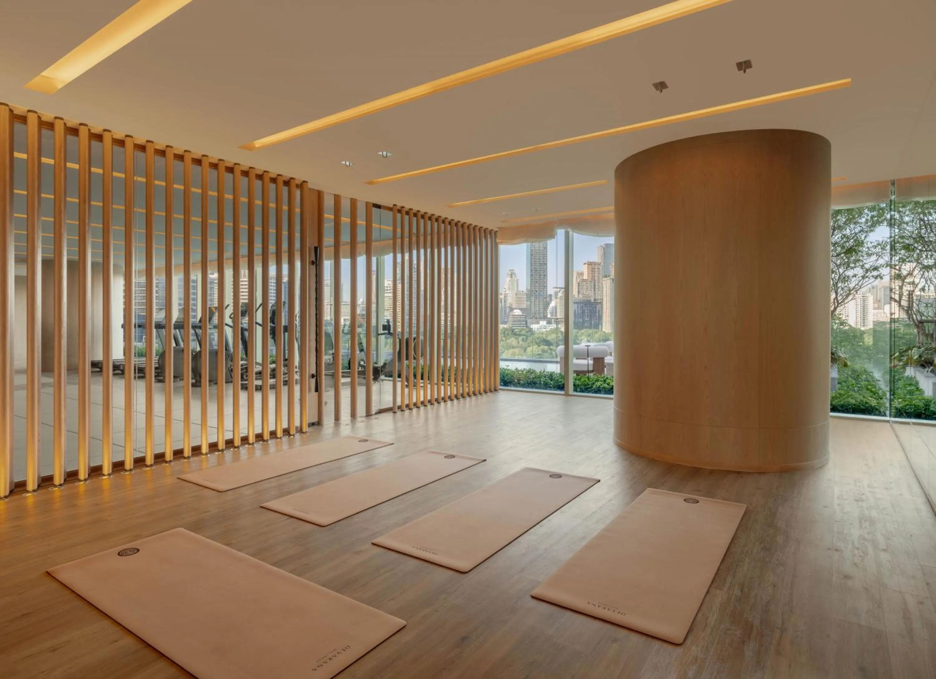 Fitness centre/facilities in Dusit Thani Bangkok