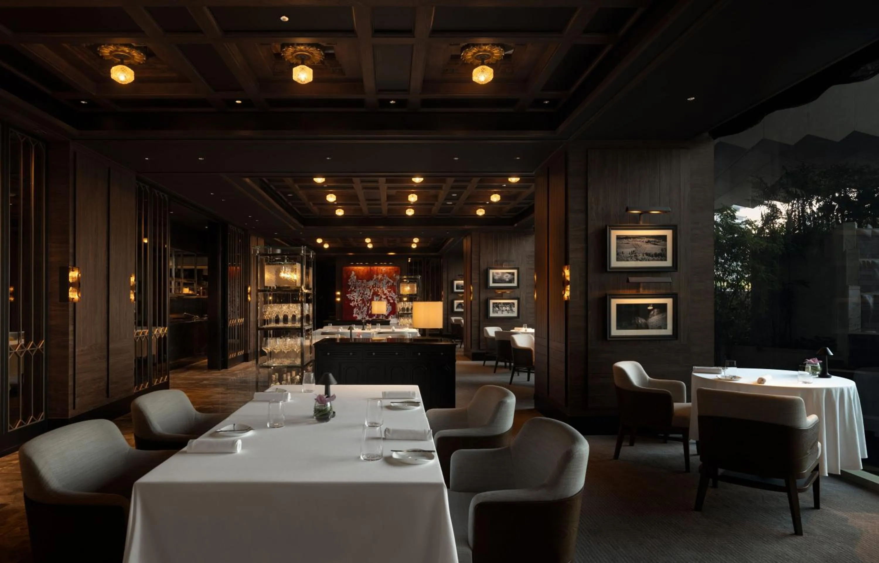 Restaurant/places to eat in Dusit Thani Bangkok