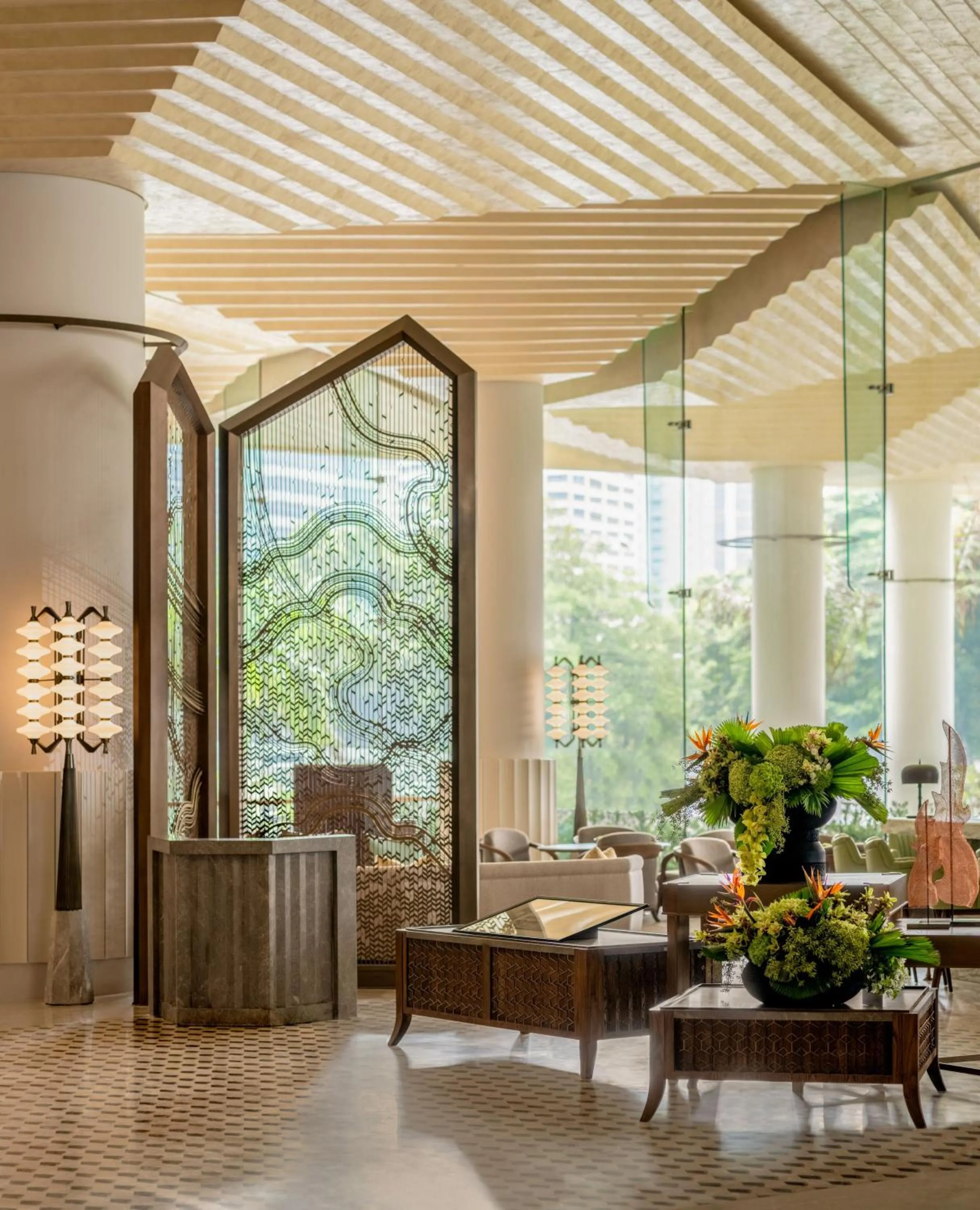 Lounge or bar in Dusit Thani Bangkok