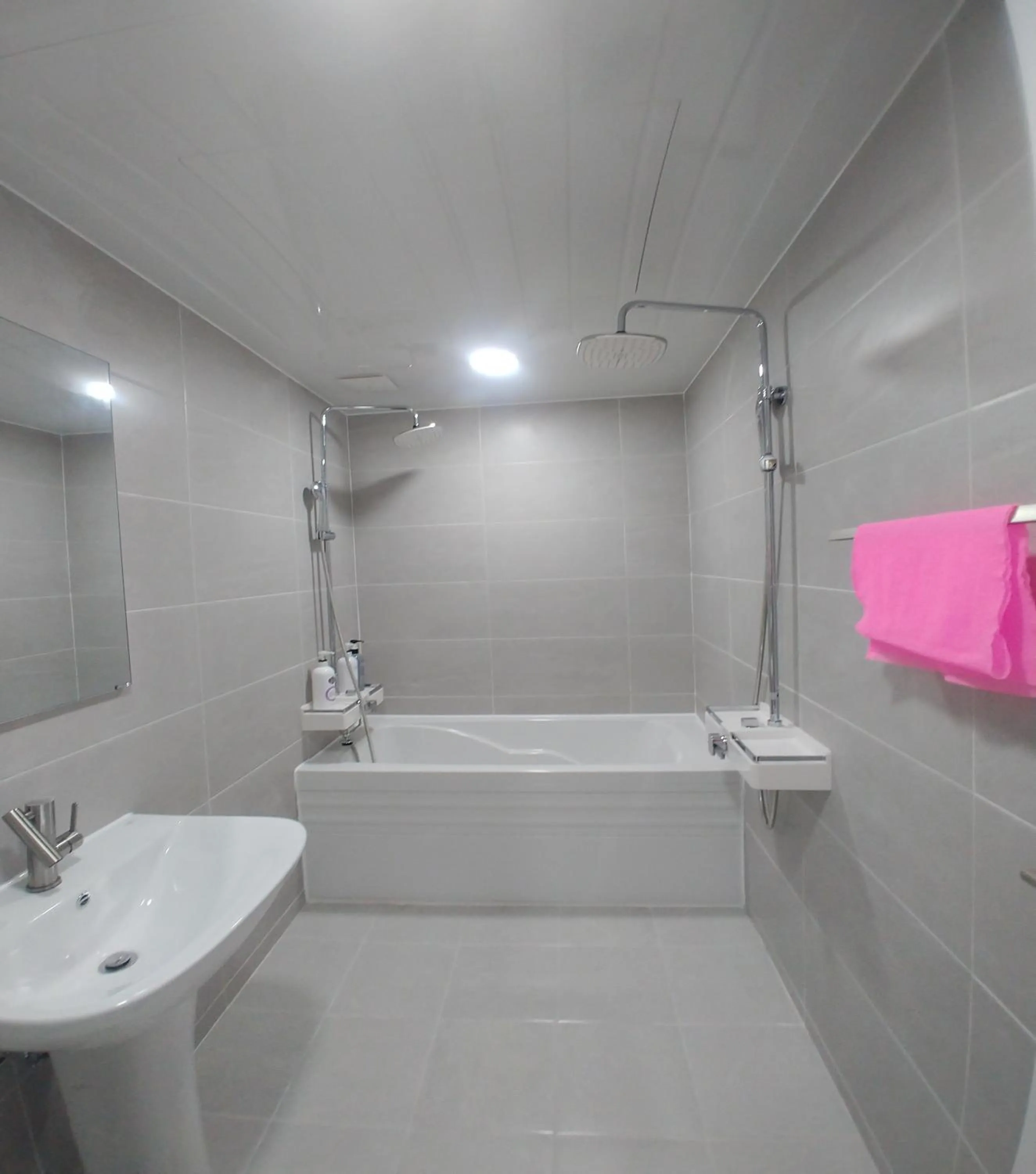 Shower in Yeoju Hightel