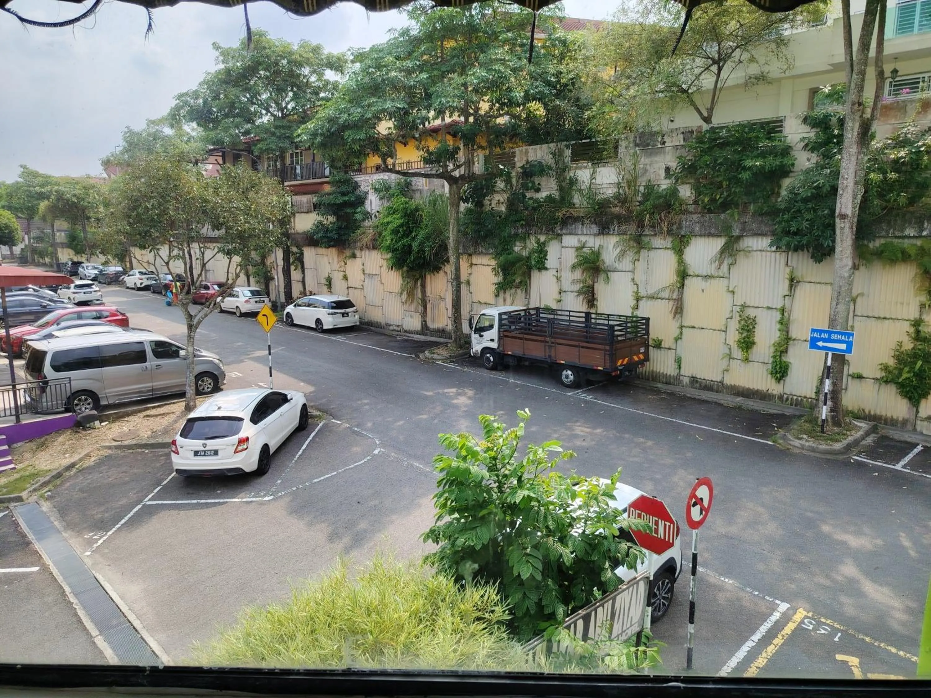 Street view in The Ardens Hotel - Nong Chik, Kolam Air, Johor Bahru