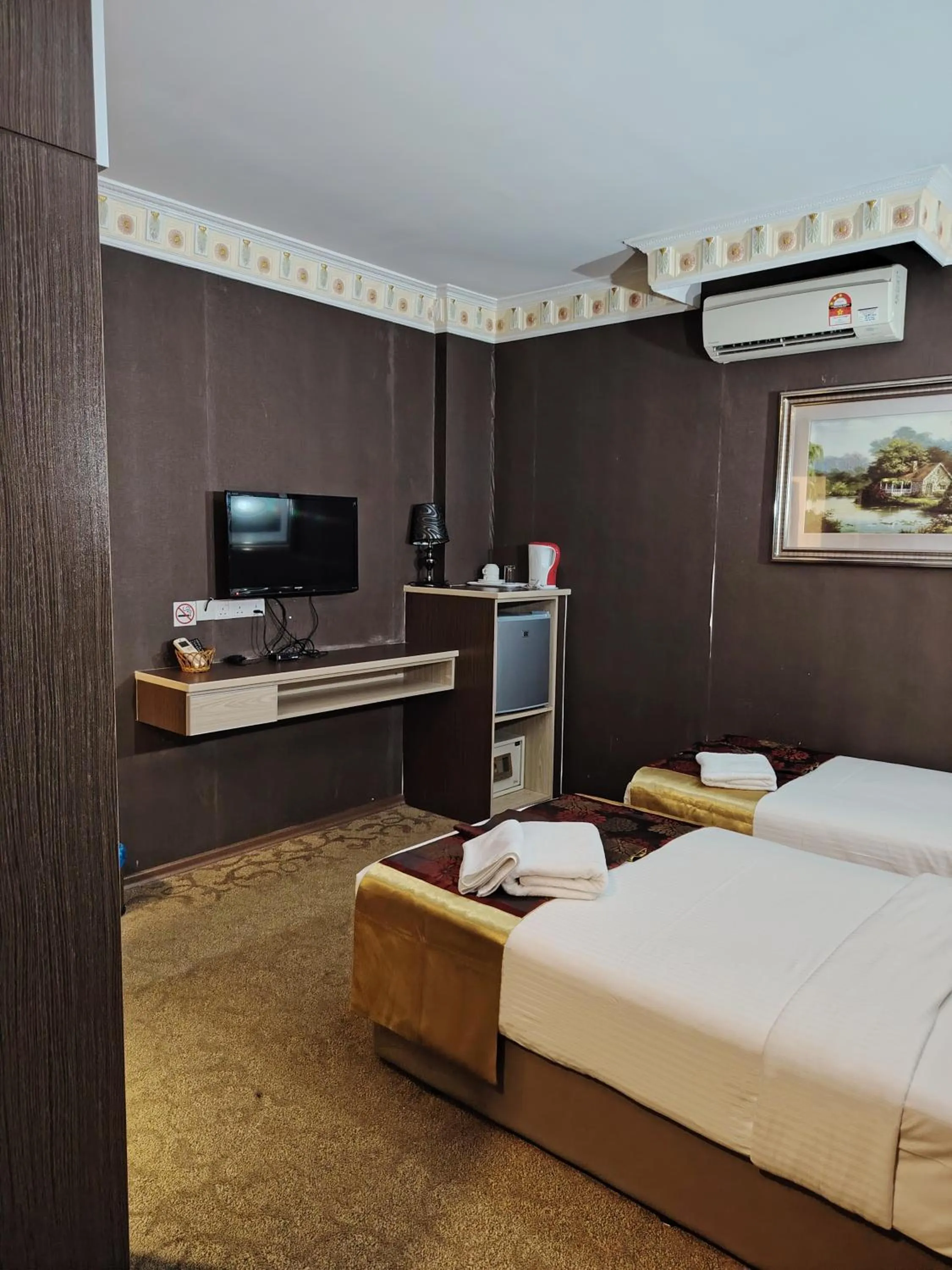 View (from property/room), Bed in The Ardens Hotel - Nong Chik, Kolam Air, Johor Bahru