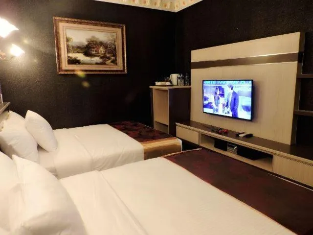 Bedroom, Bed in The Ardens Hotel - Nong Chik, Kolam Air, Johor Bahru