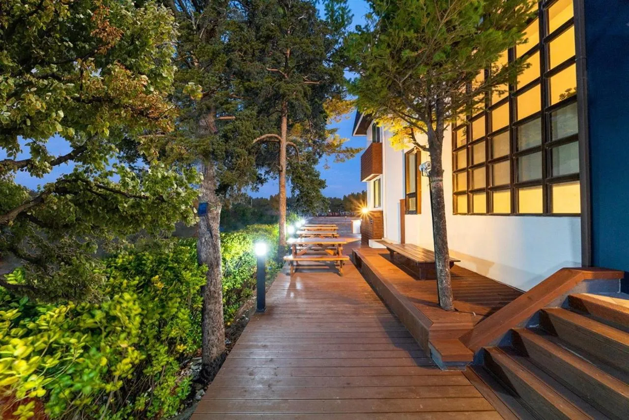 Property building in La Famille