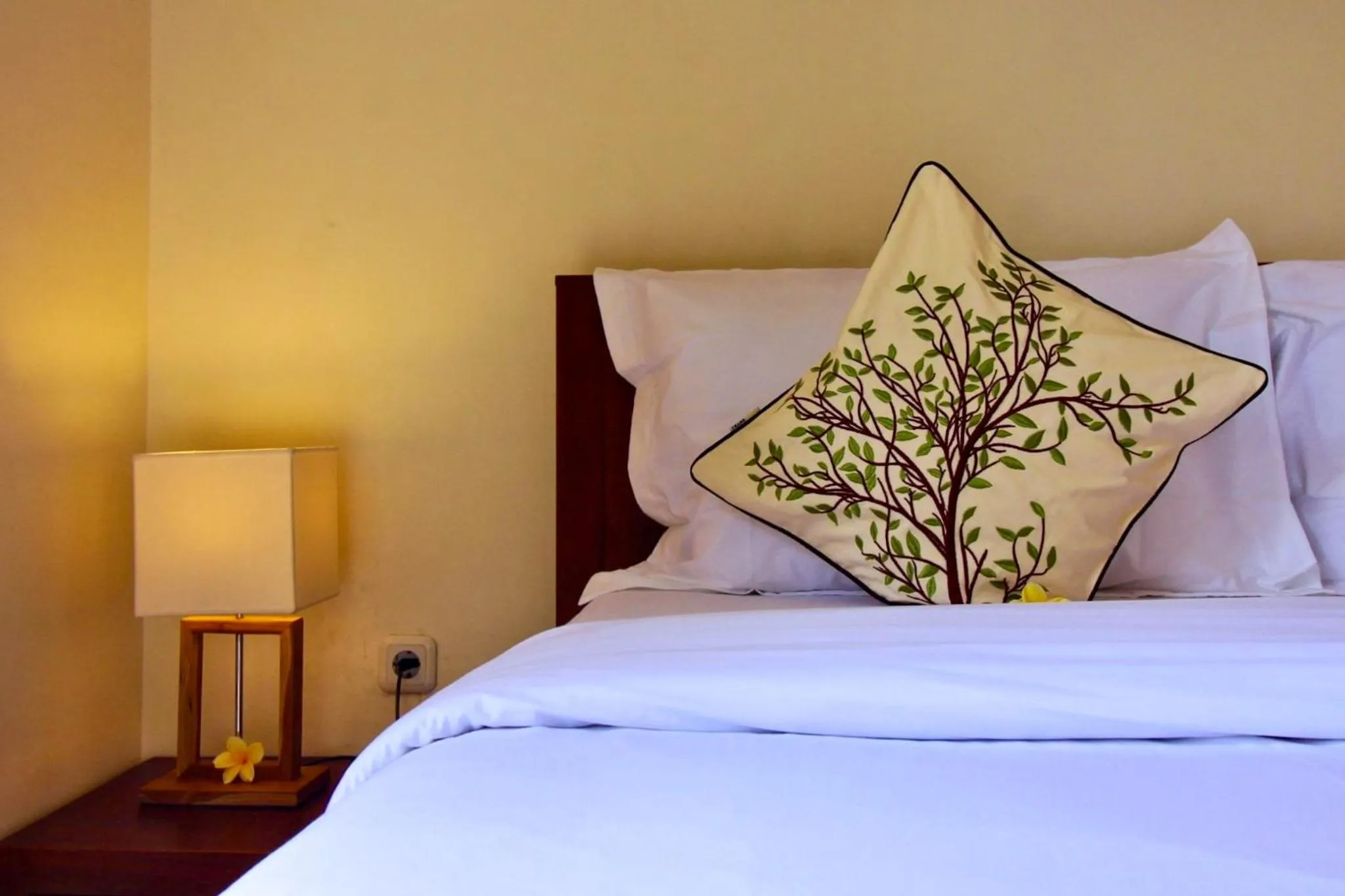 Decorative detail, Bed in Gria Sindhu Homestay Sidemen by AGATA