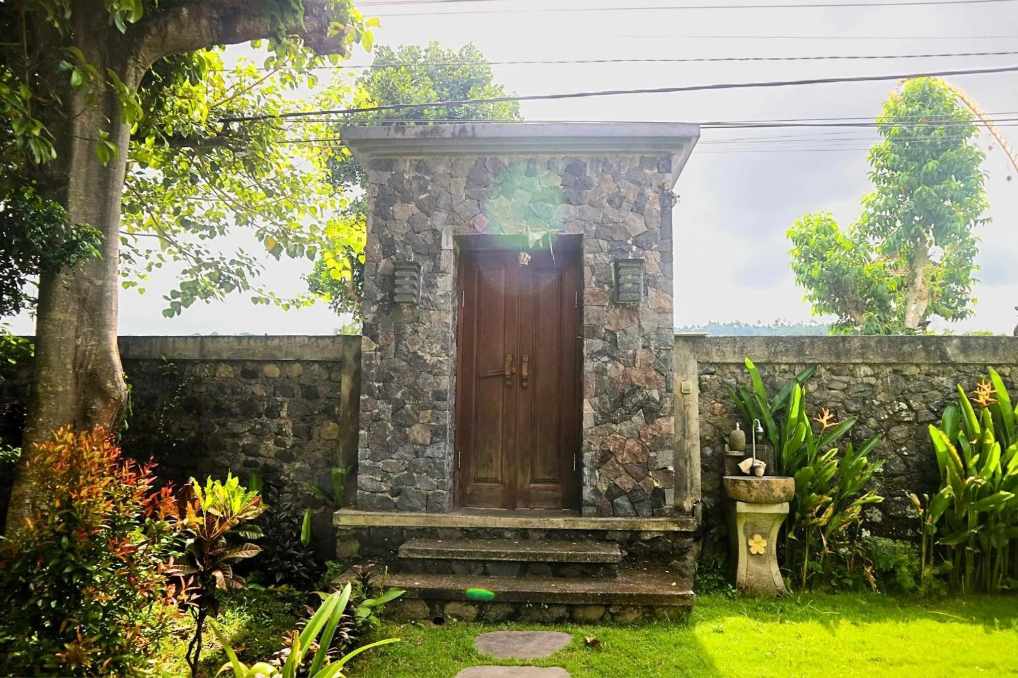 Property building in Gria Sindhu Homestay Sidemen by AGATA