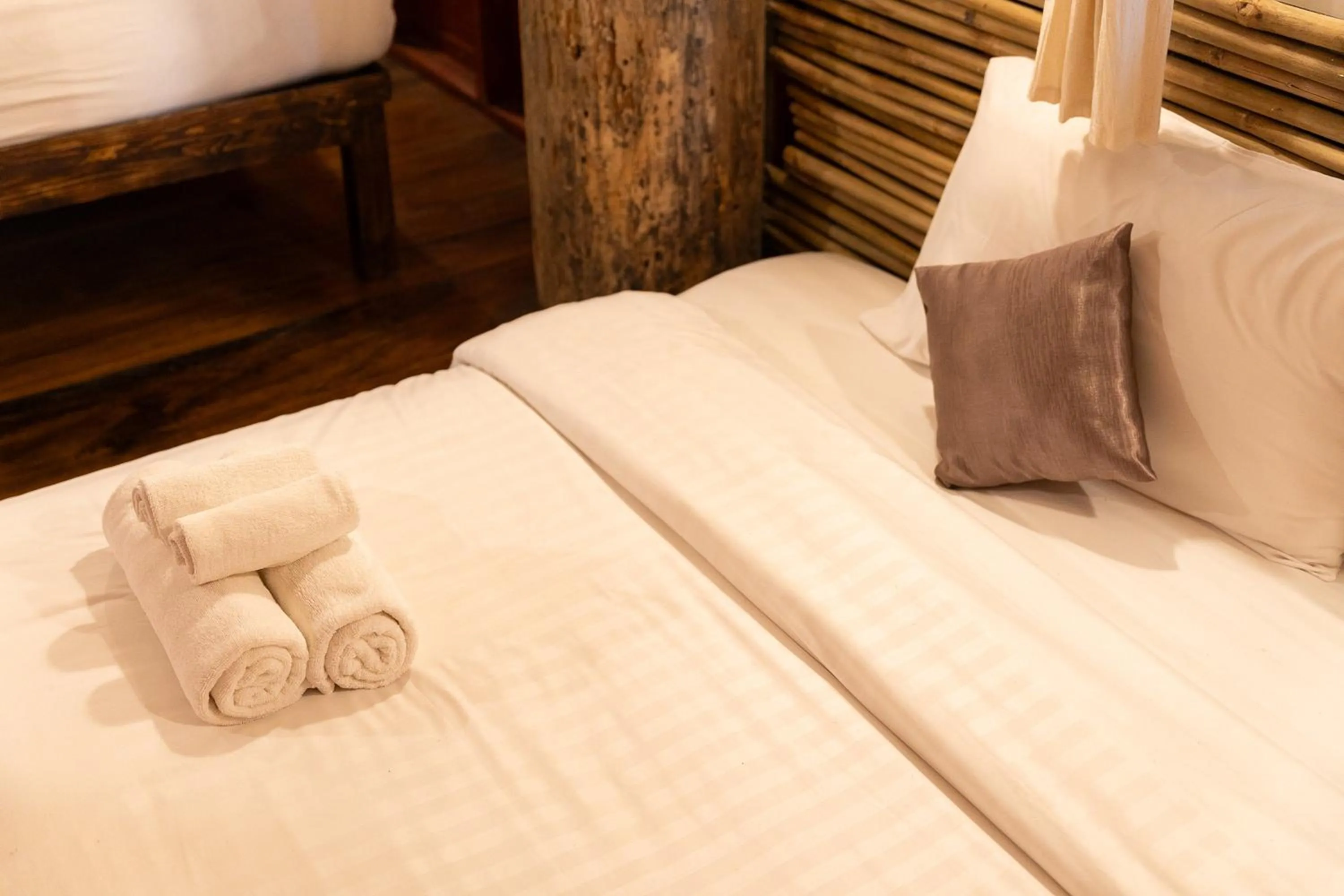 Bed in Monruamsuk Homestay Cafe and Bistro