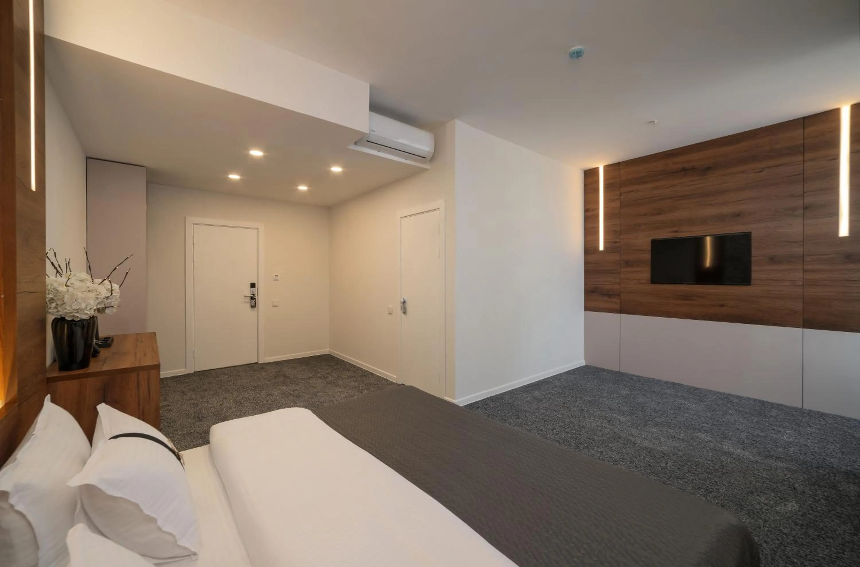 Bed in Duo Hotel by Futuro