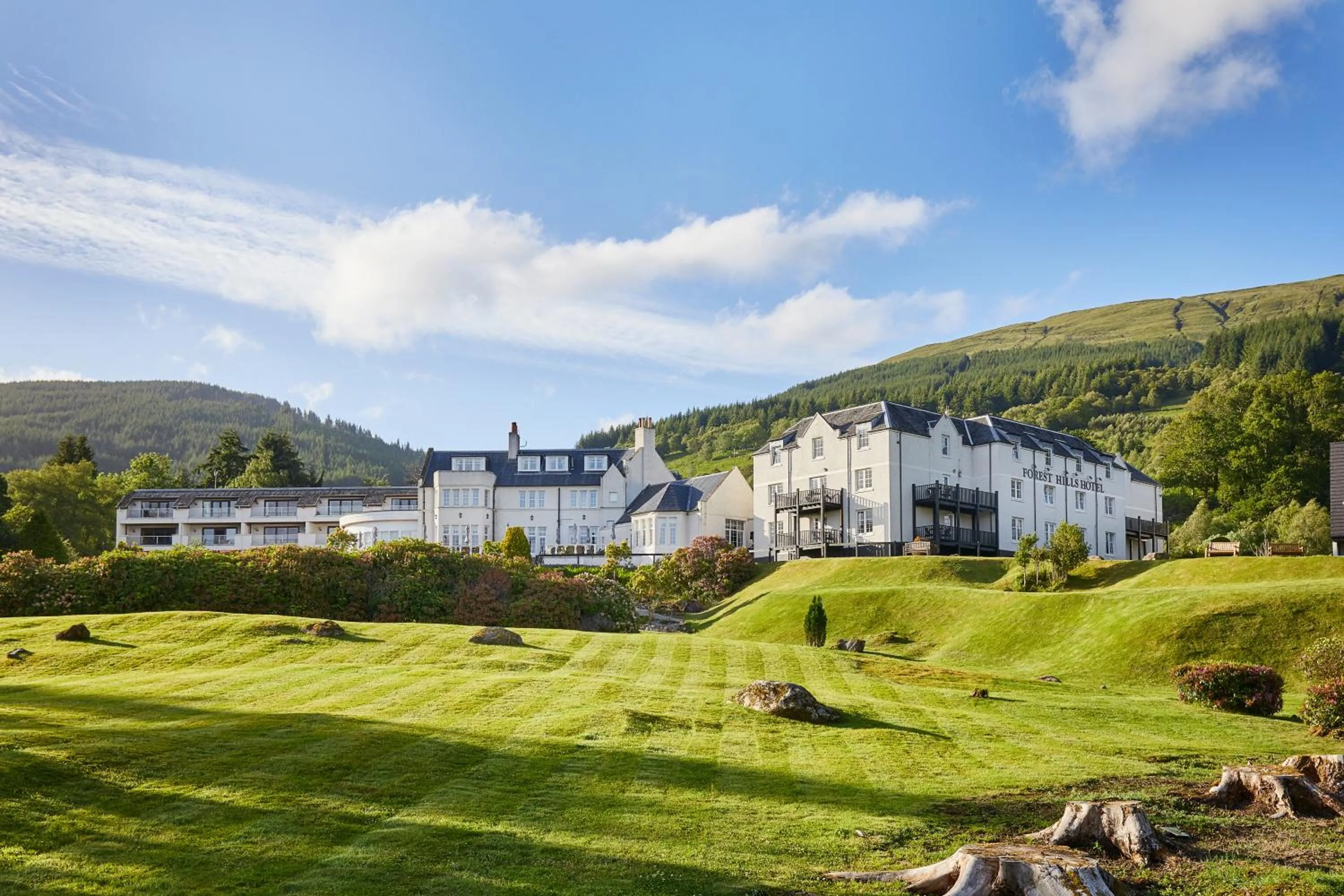 Property building in Macdonald Forest Hills Hotel & Spa