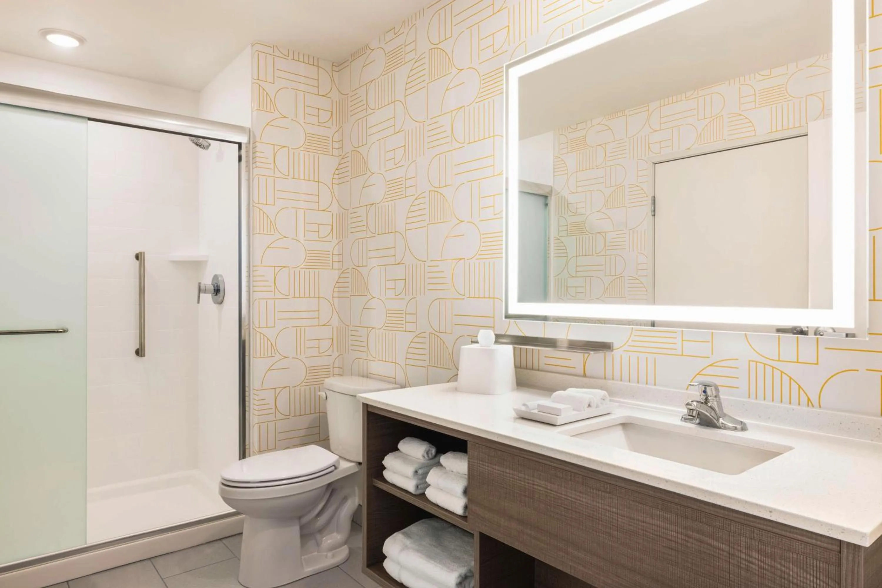 Bathroom in Home2 Suites Livingston Yellowstone