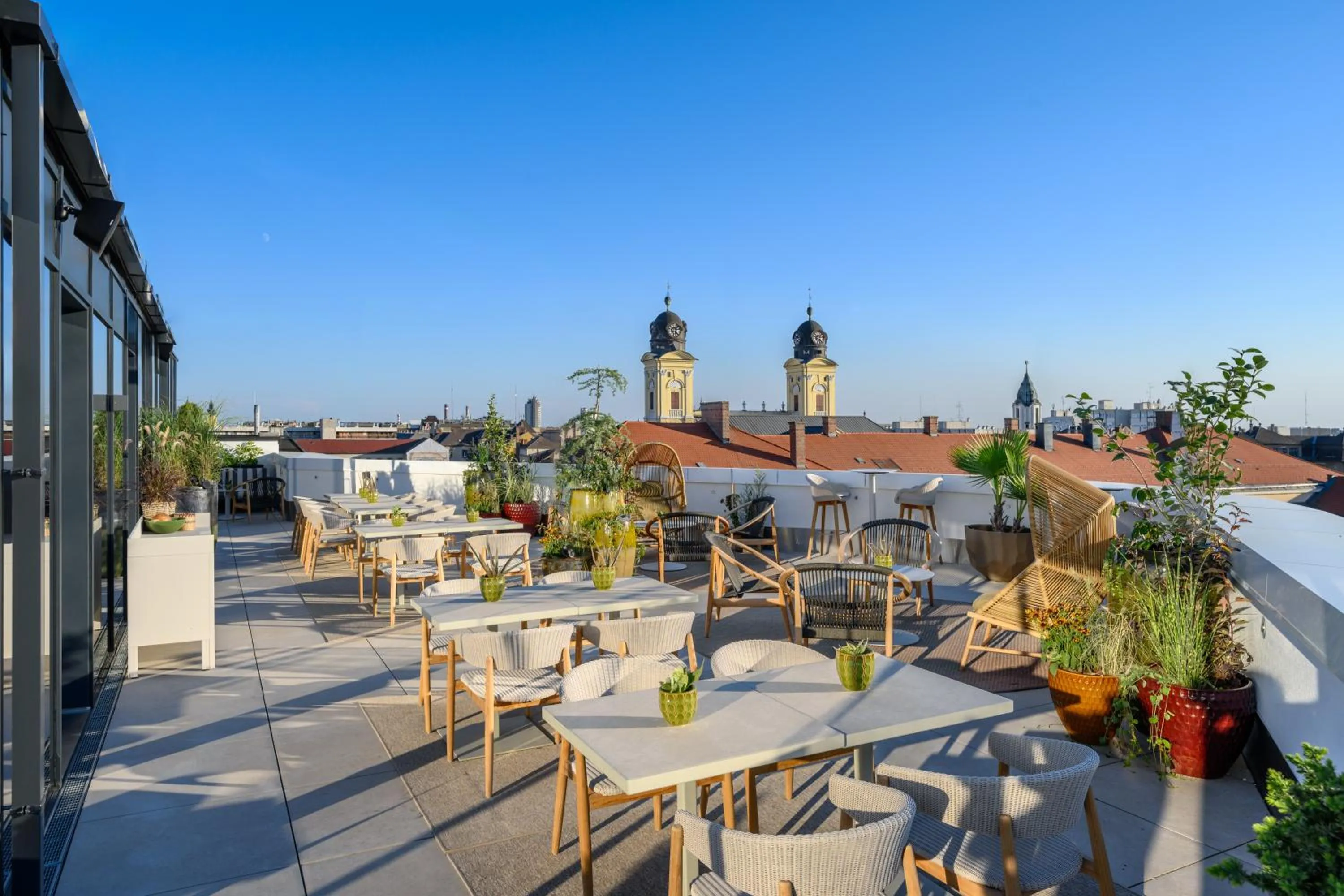 Patio in Hilton Garden Inn Debrecen City Center