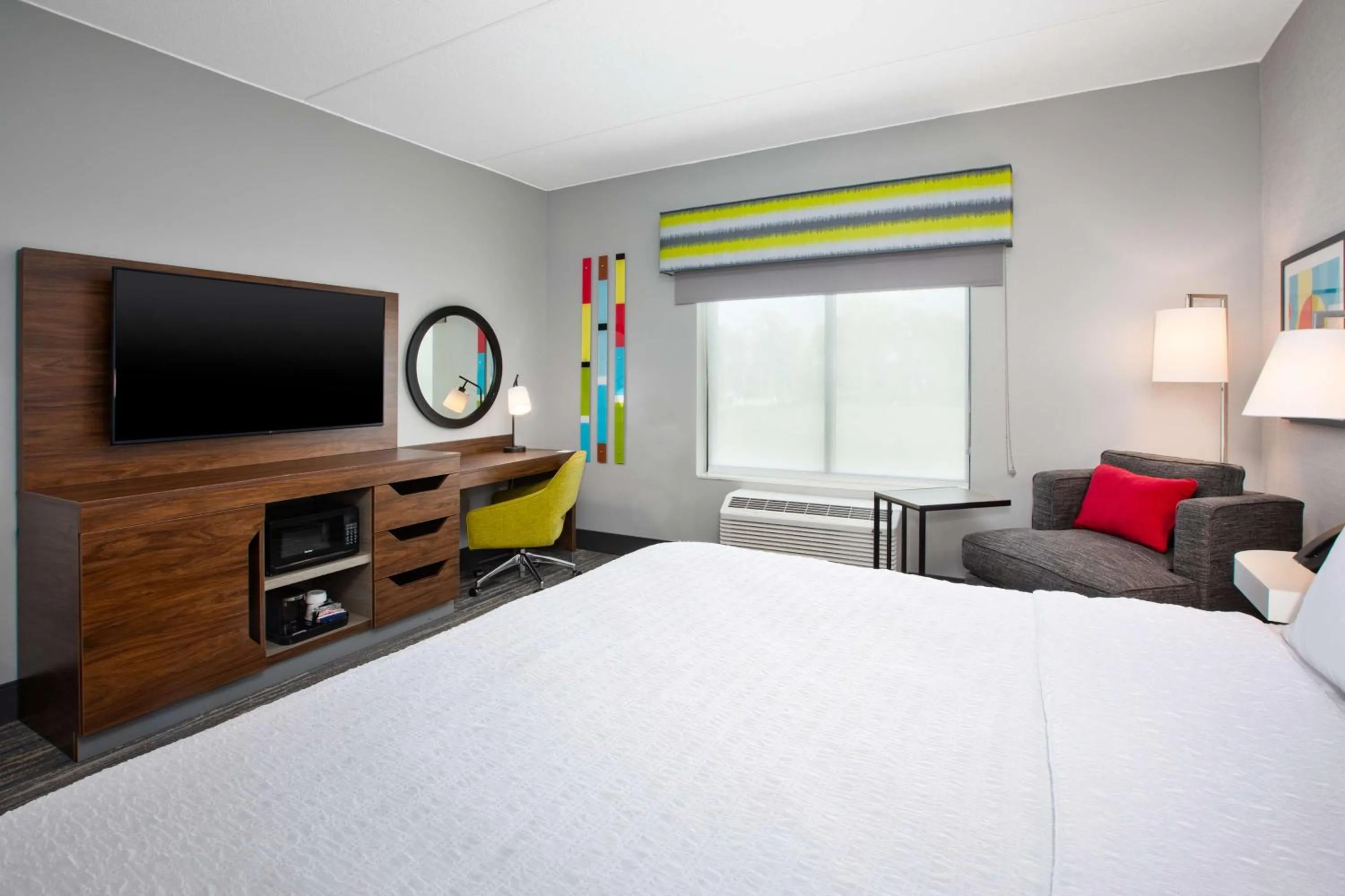 Bedroom, Bed in Hampton Inn & Suites By Hilton Indianapolis South Greenwood