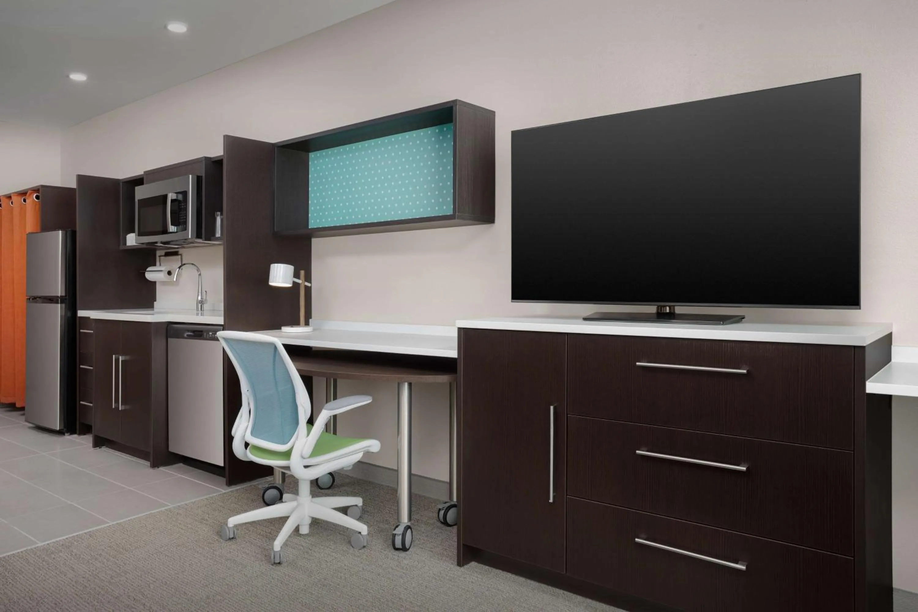 Bedroom in Home2 Suites By Hilton Laredo North