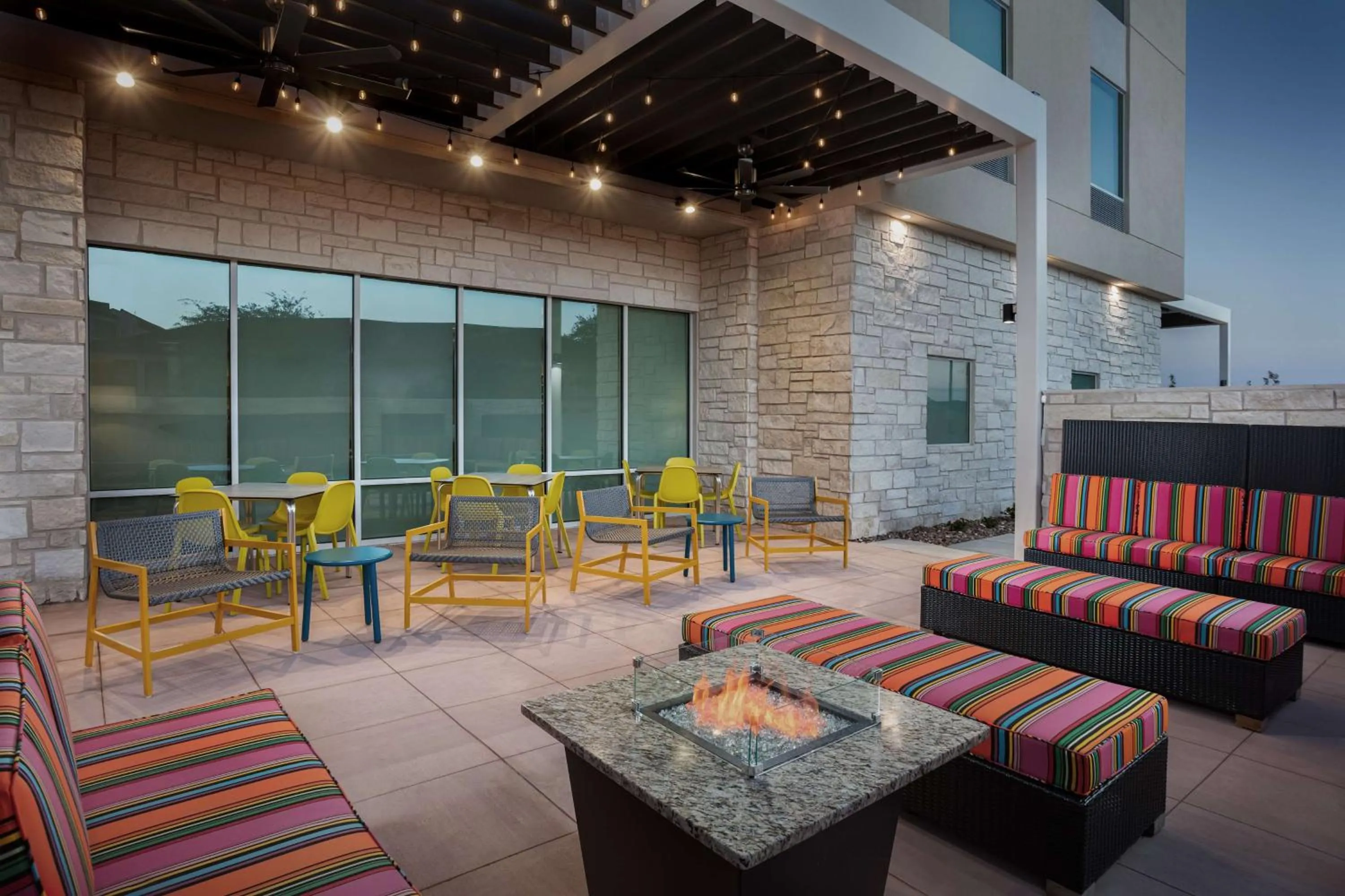 Patio in Home2 Suites By Hilton Laredo North