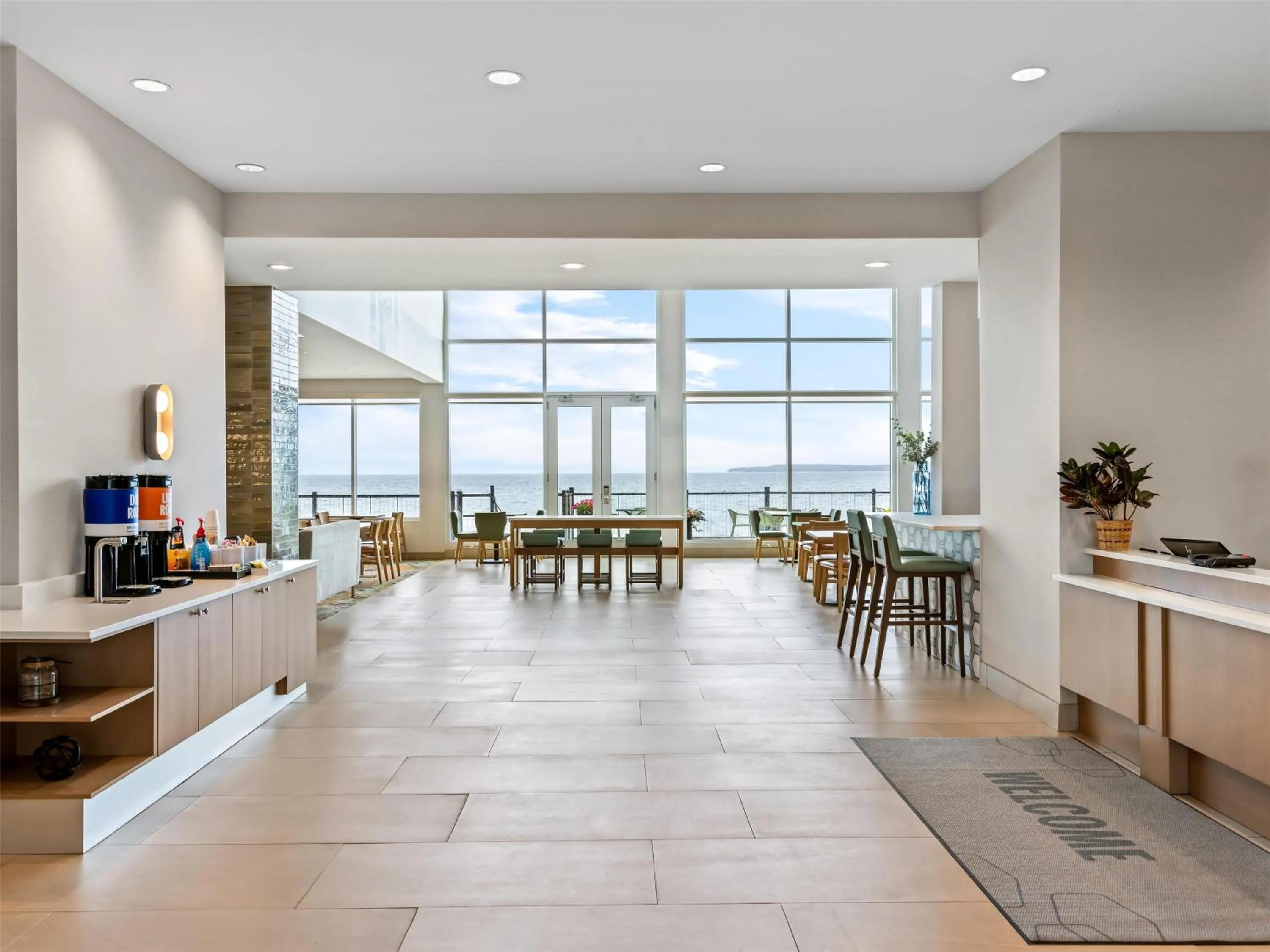 Lobby or reception in Hampton Inn St Ignace Lakefront Mackinac