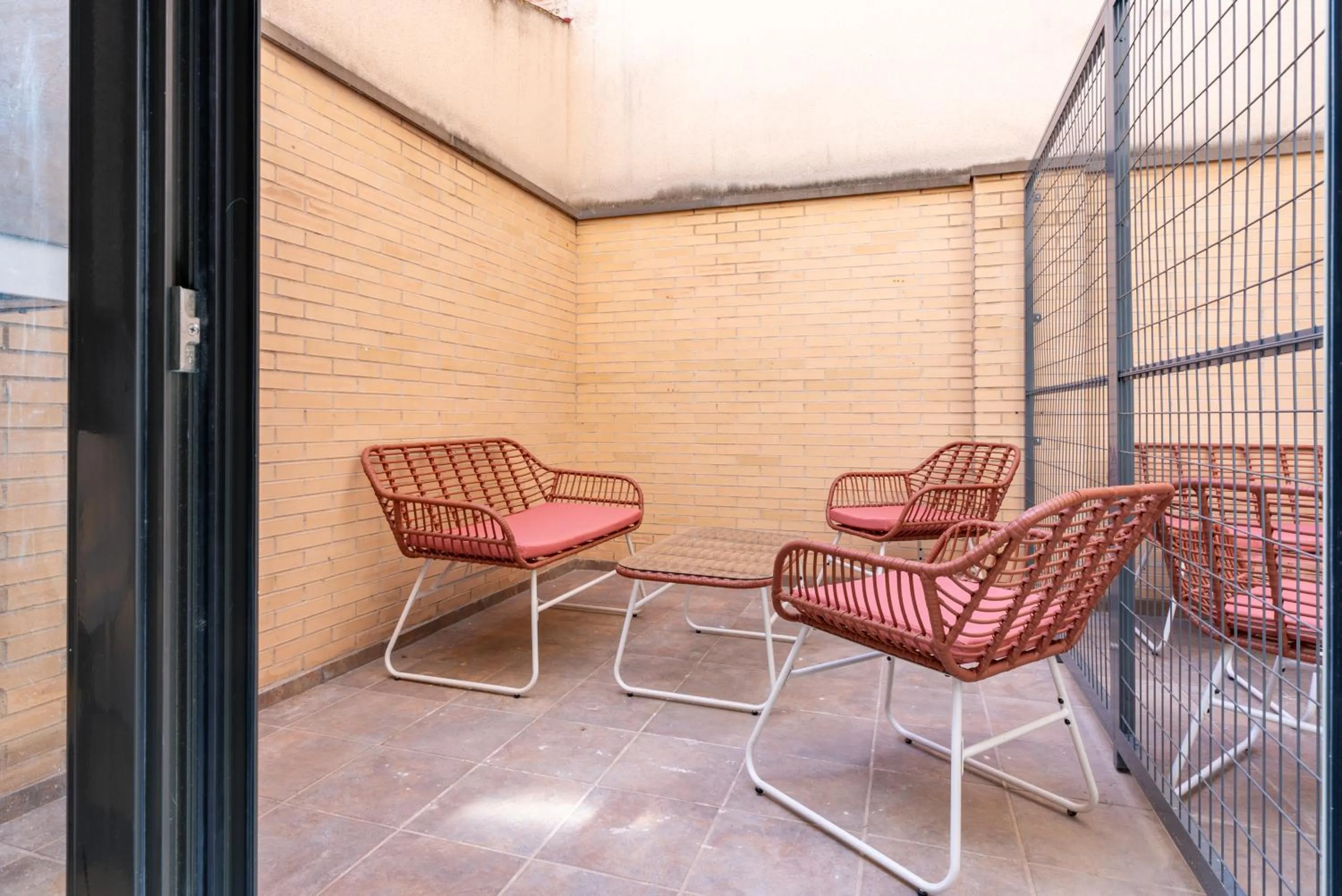 Patio in Smartr Madrid Las Ventas