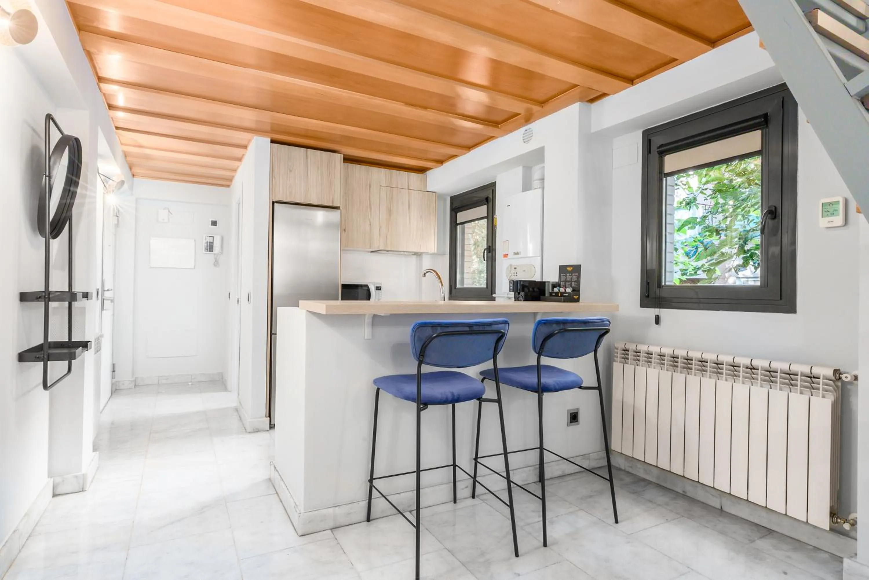 Kitchen or kitchenette in Smartr Madrid Las Ventas