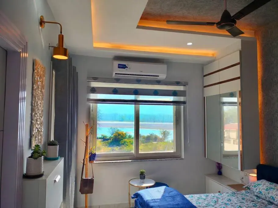 One-Bedroom Apartment - single occupancy in Blue Heart Home by the Ganges - Cosy 1Bhk-Veerbhadra One-Bedroom Apartment - single occupancy in Blue Heart Home by the Ganges - Cosy 1Bhk-Veerbhadra