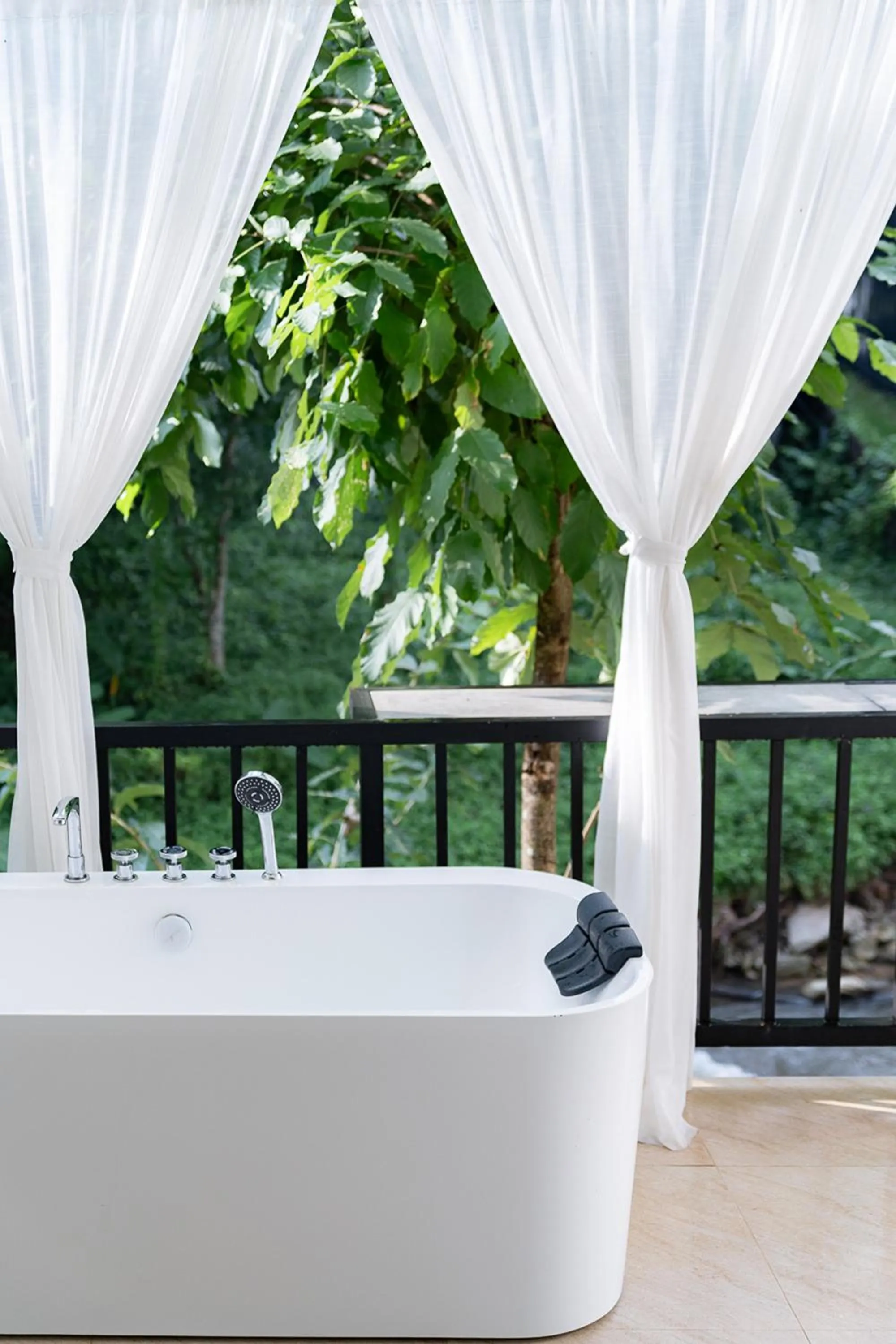 View (from property/room), Bed in Inthada At Mae Kampong