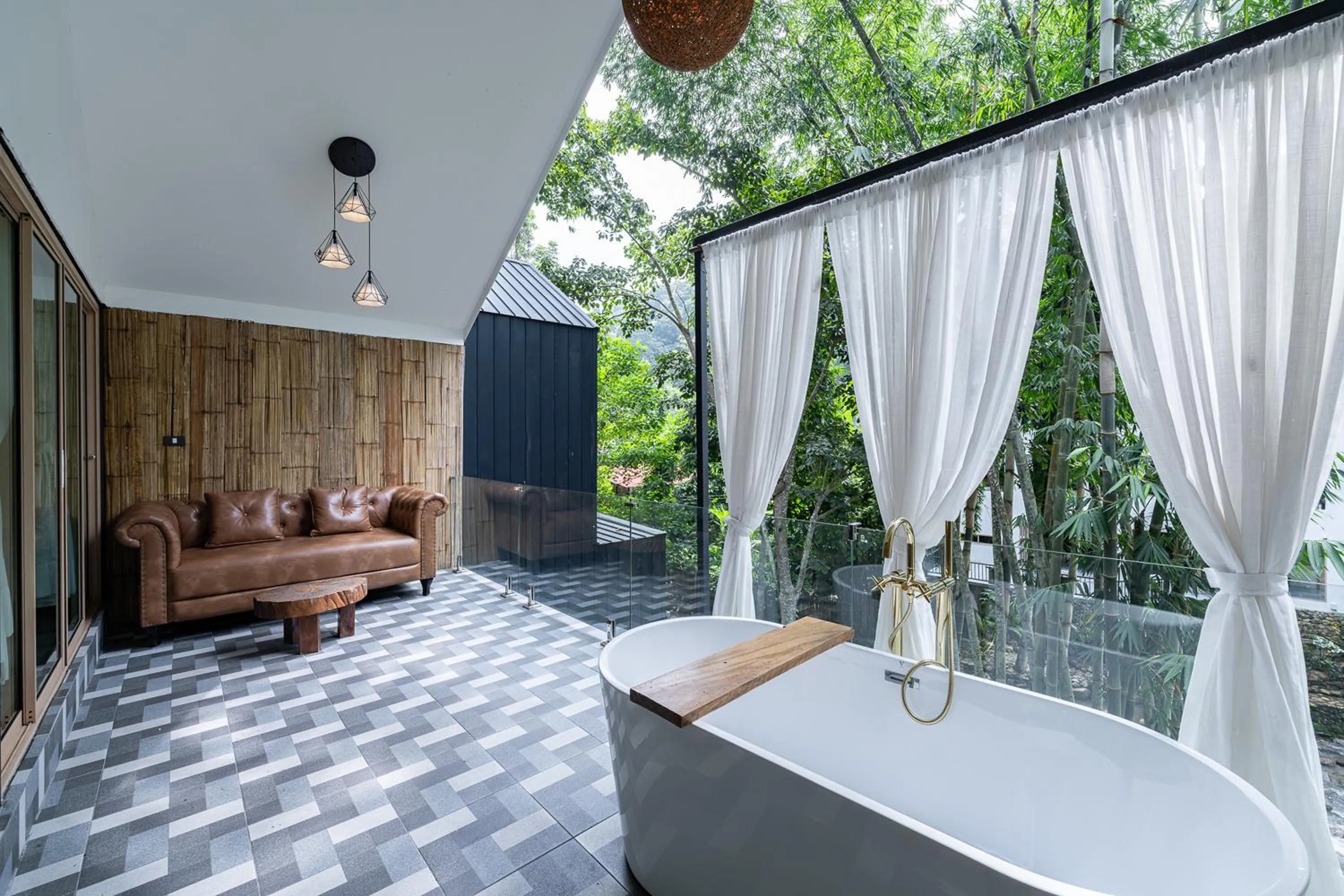 Area and facilities in Inthada At Mae Kampong