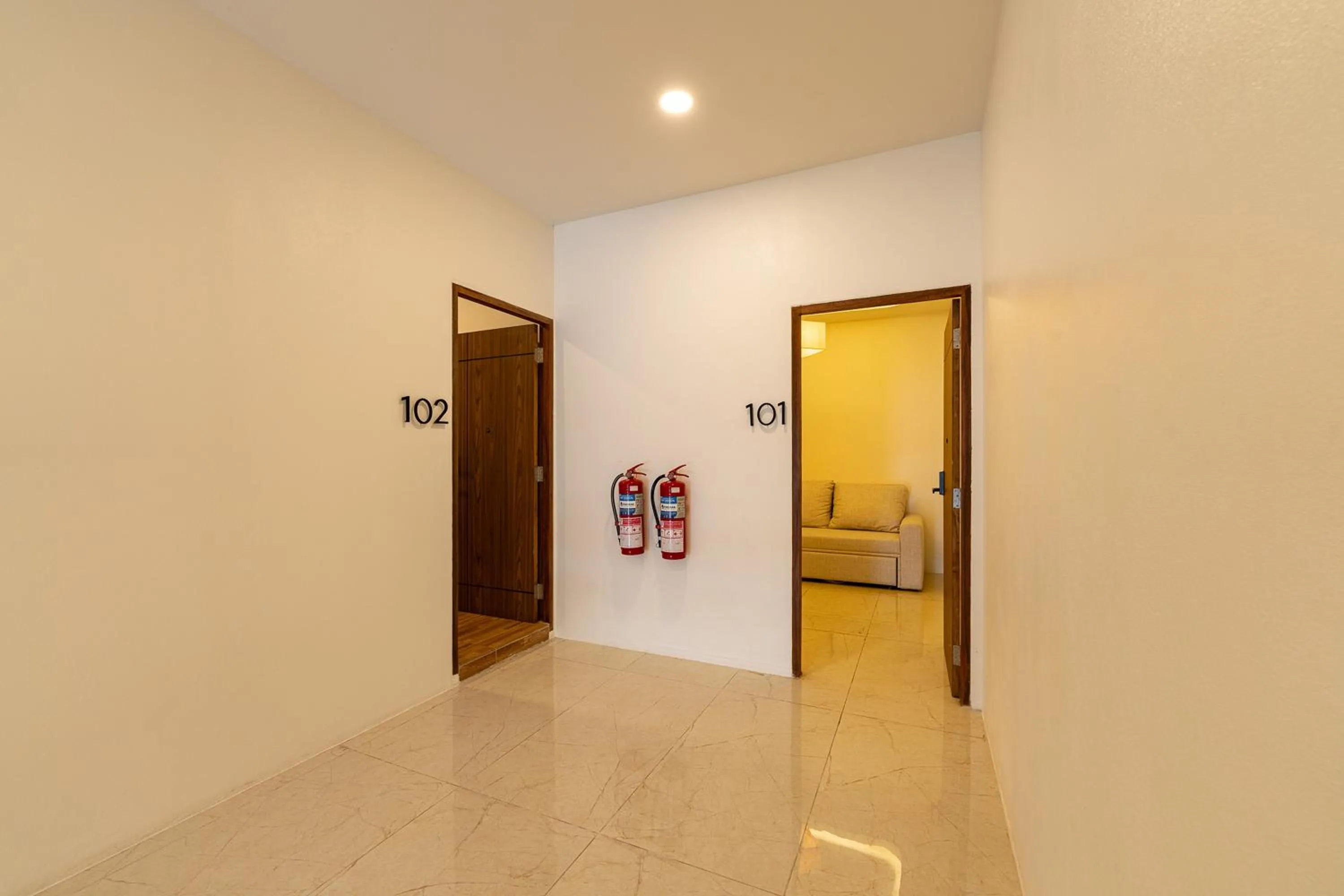 Bed in Inthada At Mae Kampong