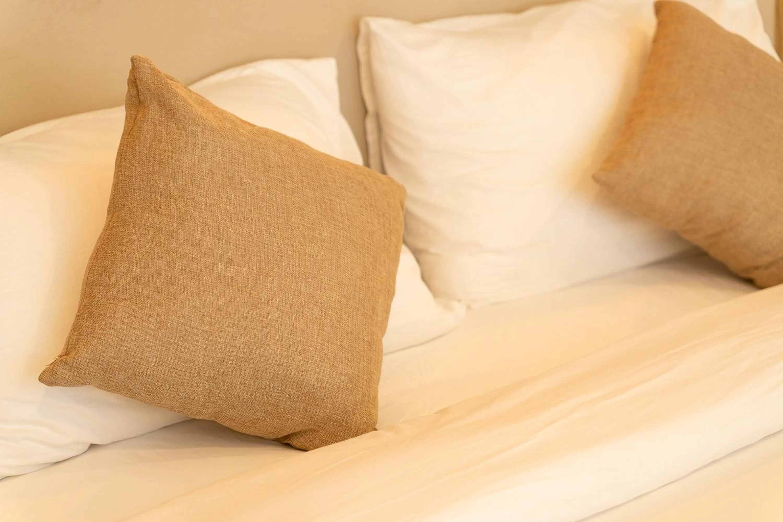 Bed in Inthada At Mae Kampong