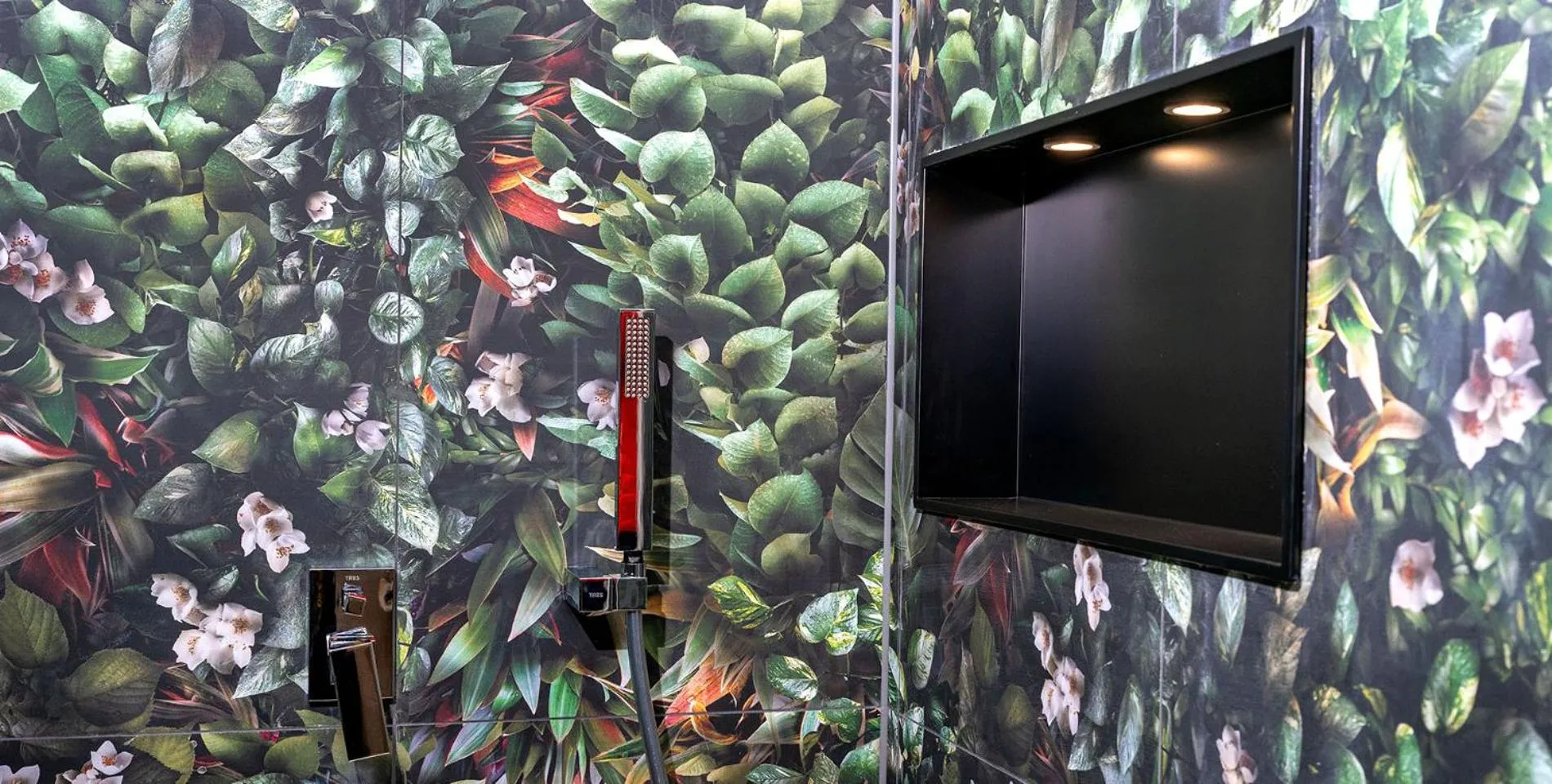 Shower in Hotel am Prinzengarten, inklusive AlbCard