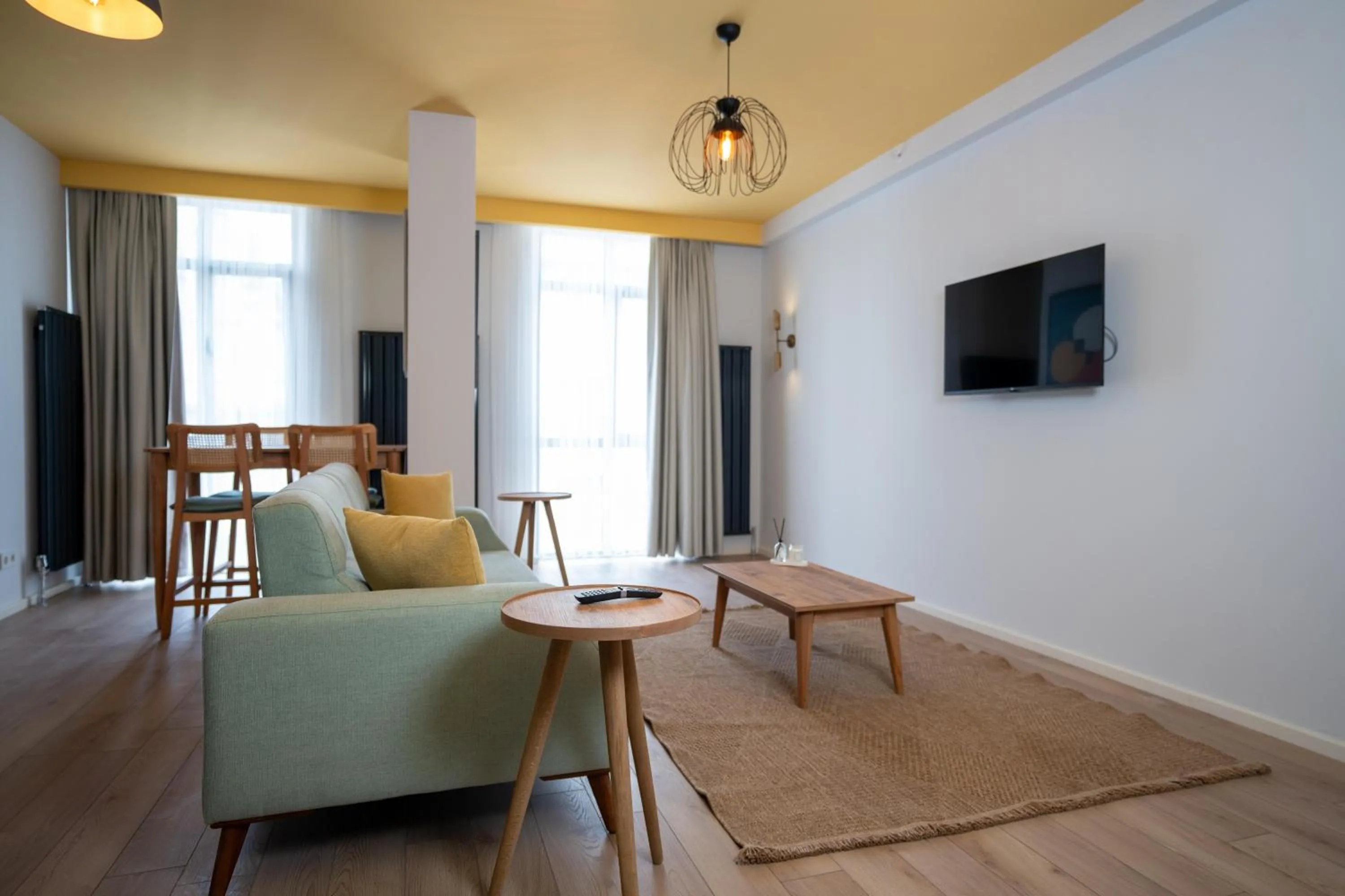 Photo of the whole room in Bird Nest Suites