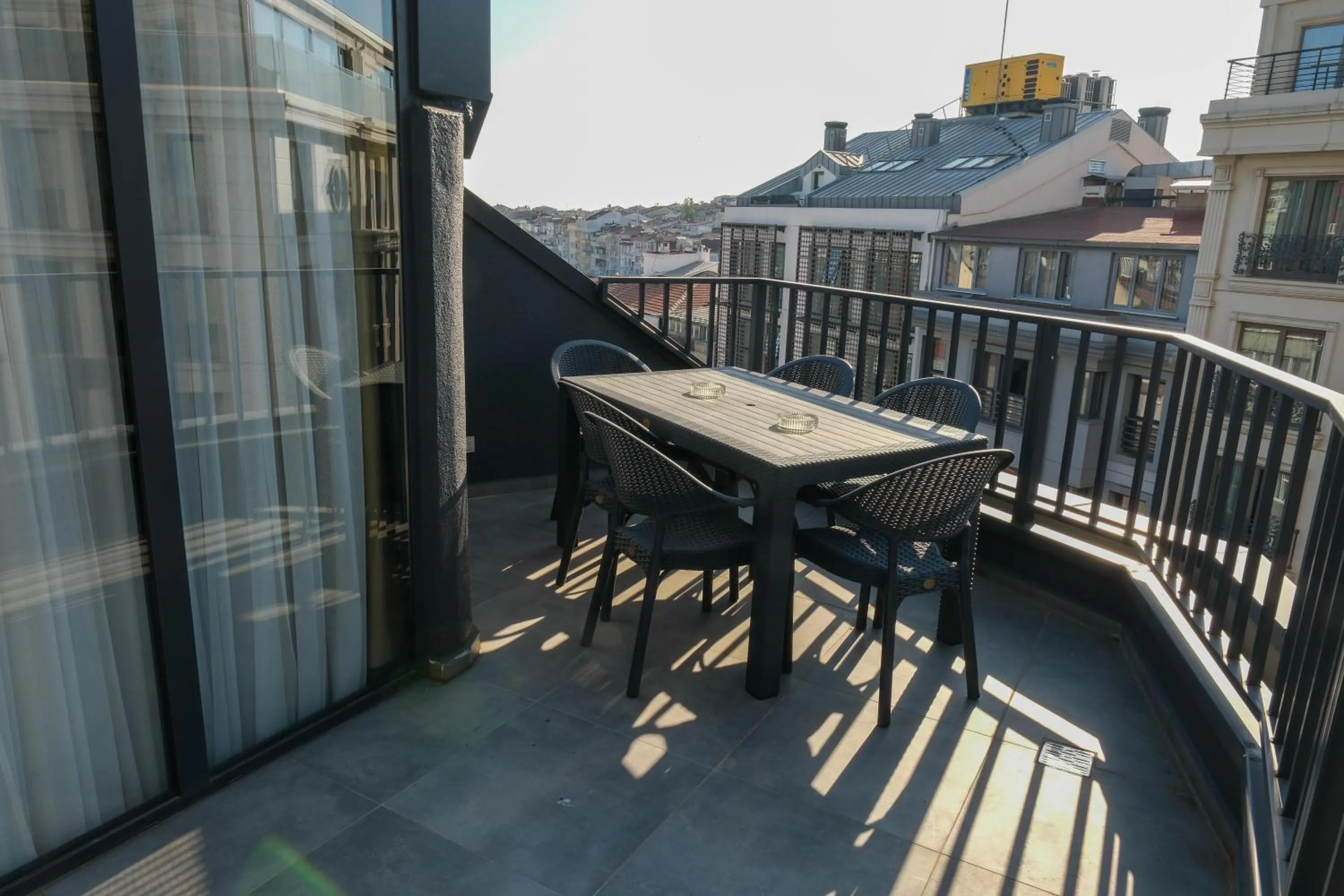 Balcony/Terrace in Bird Nest Suites
