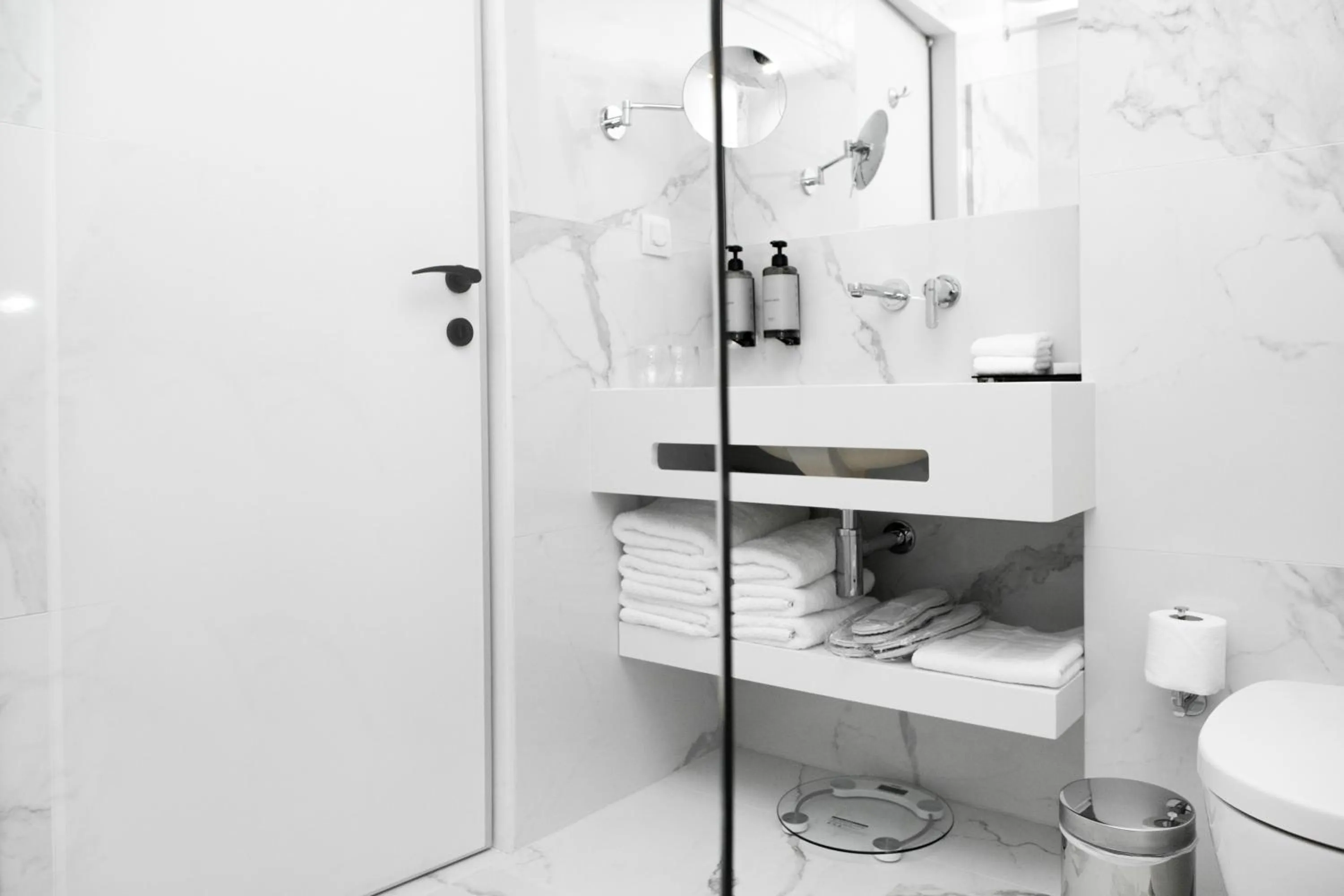 Bathroom in Luwian Athens Boutique Hotel