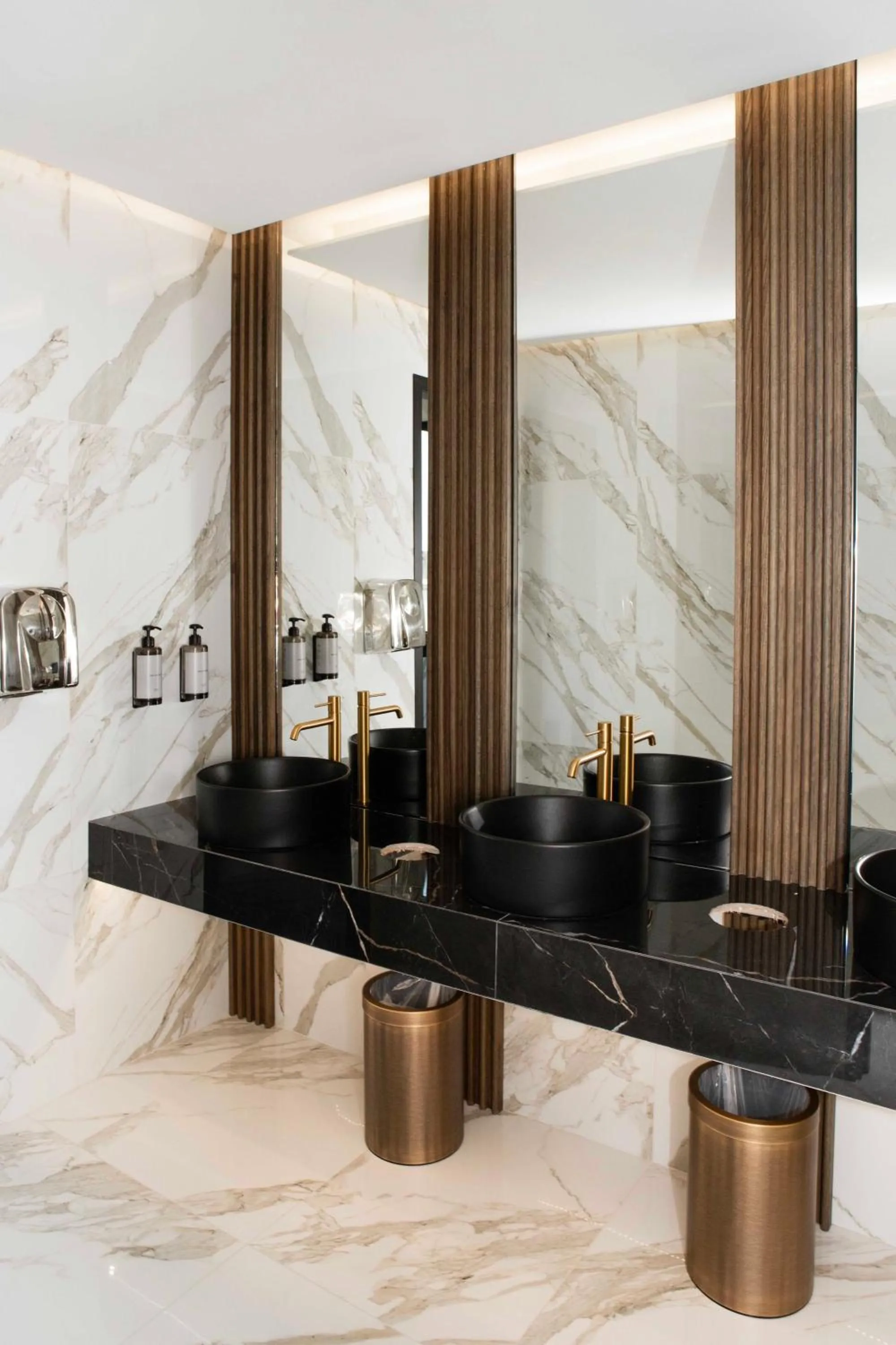 Bathroom in Luwian Athens Boutique Hotel