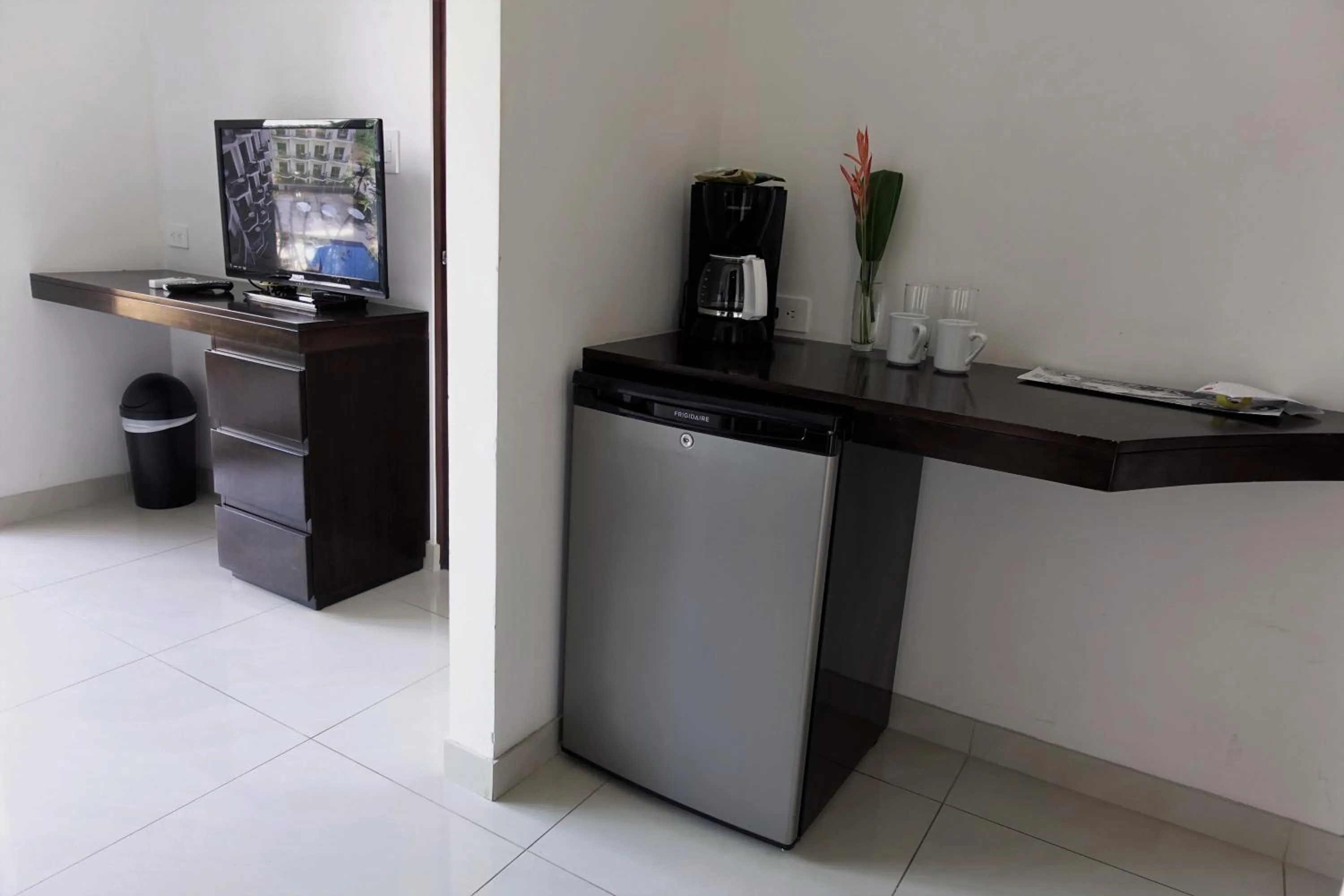 minibar in Oceano Boutique Hotel & Bistró