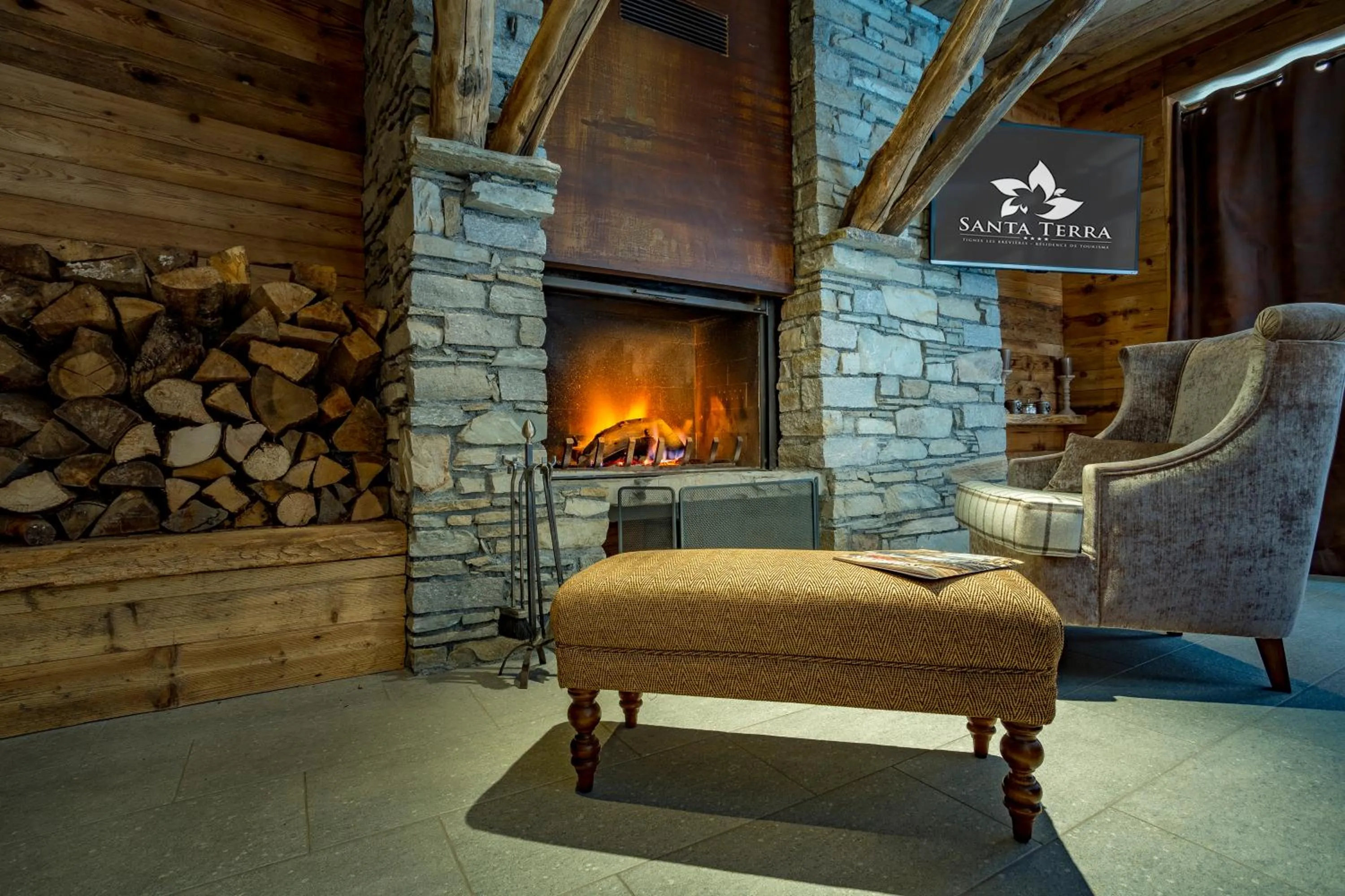 Communal lounge/ TV room in Résidence Santa Terra