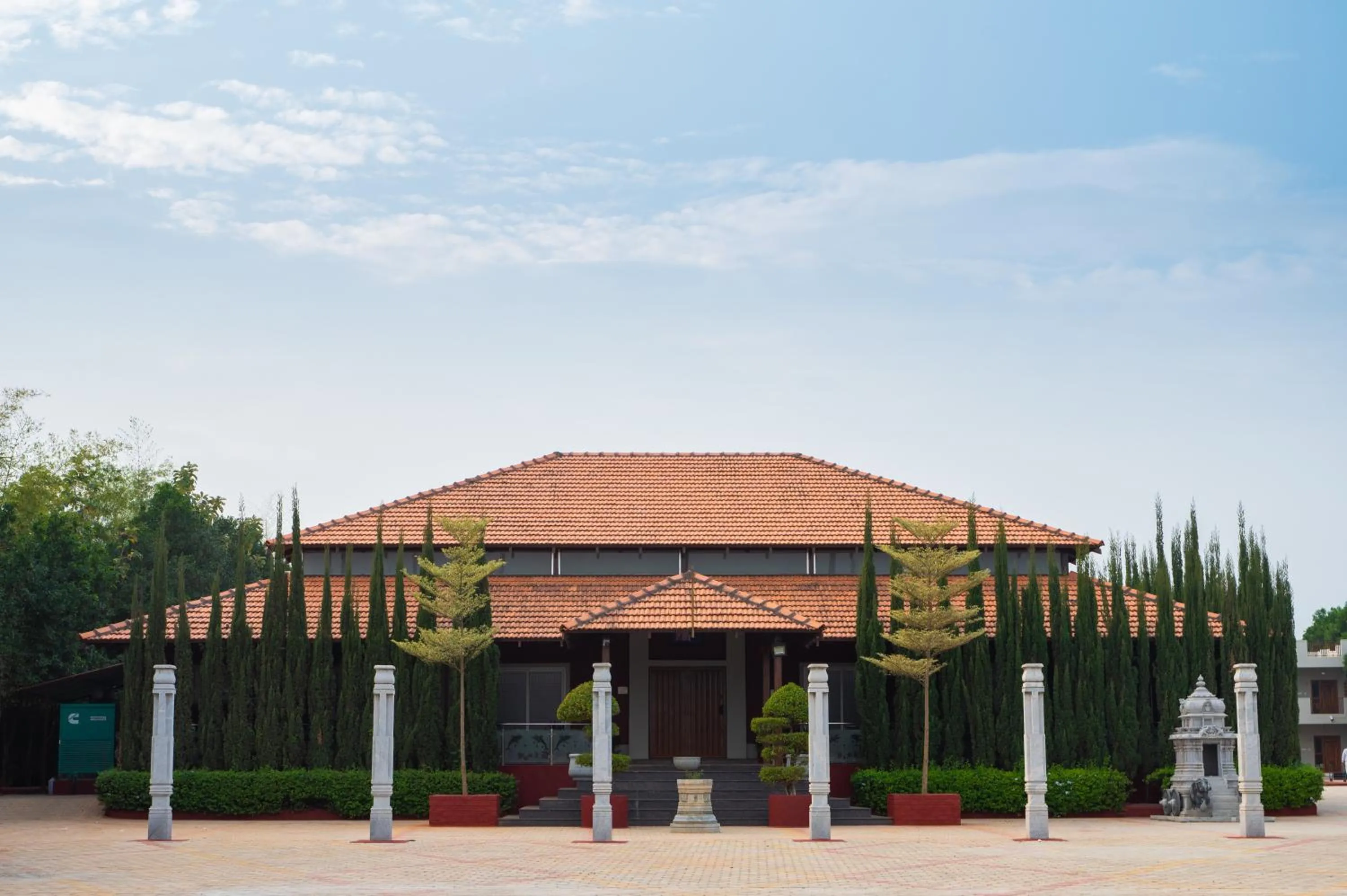 Property building in Poojaris Nirantara - Mysuru