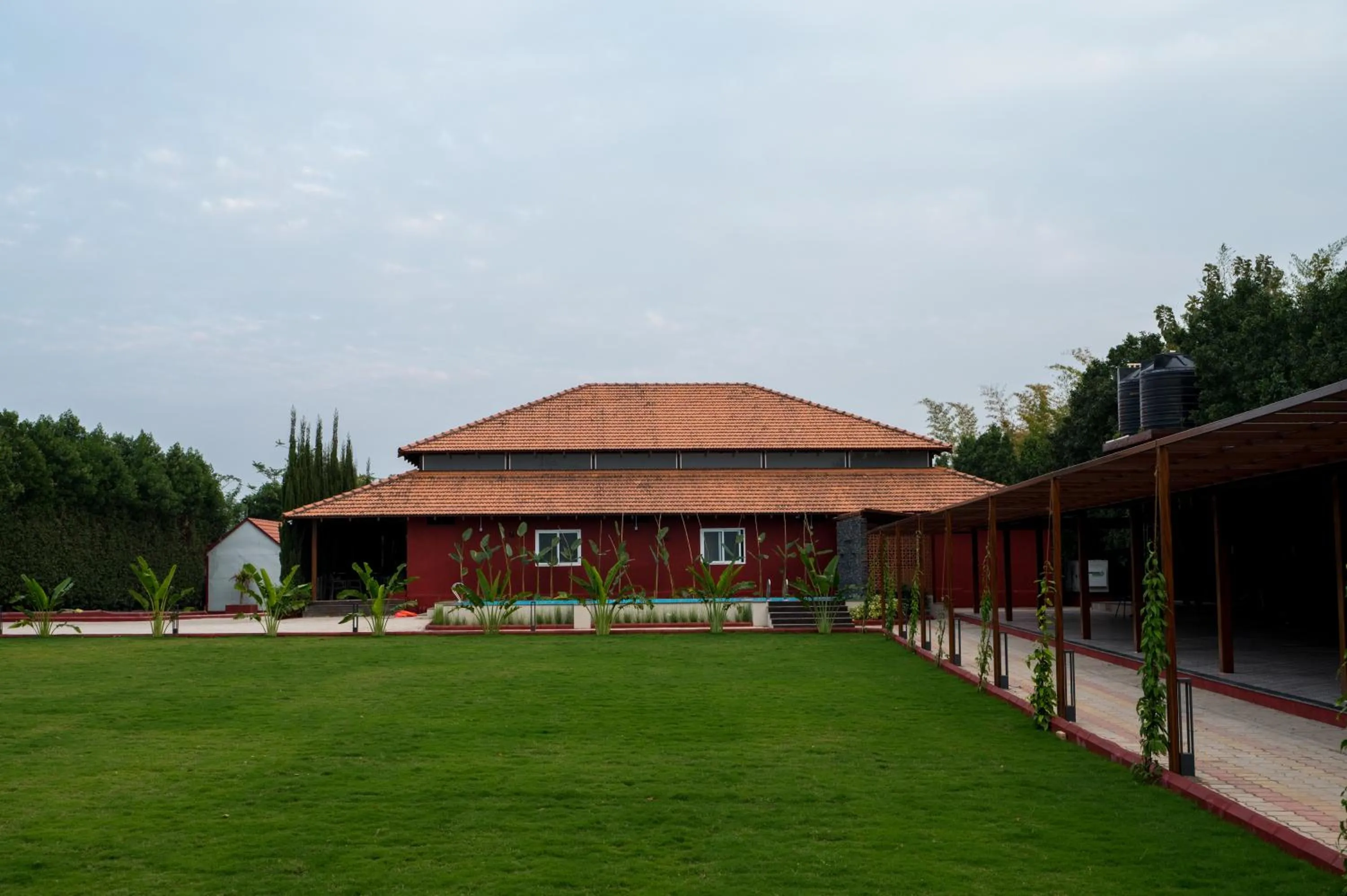 Property building in Poojaris Nirantara - Mysuru