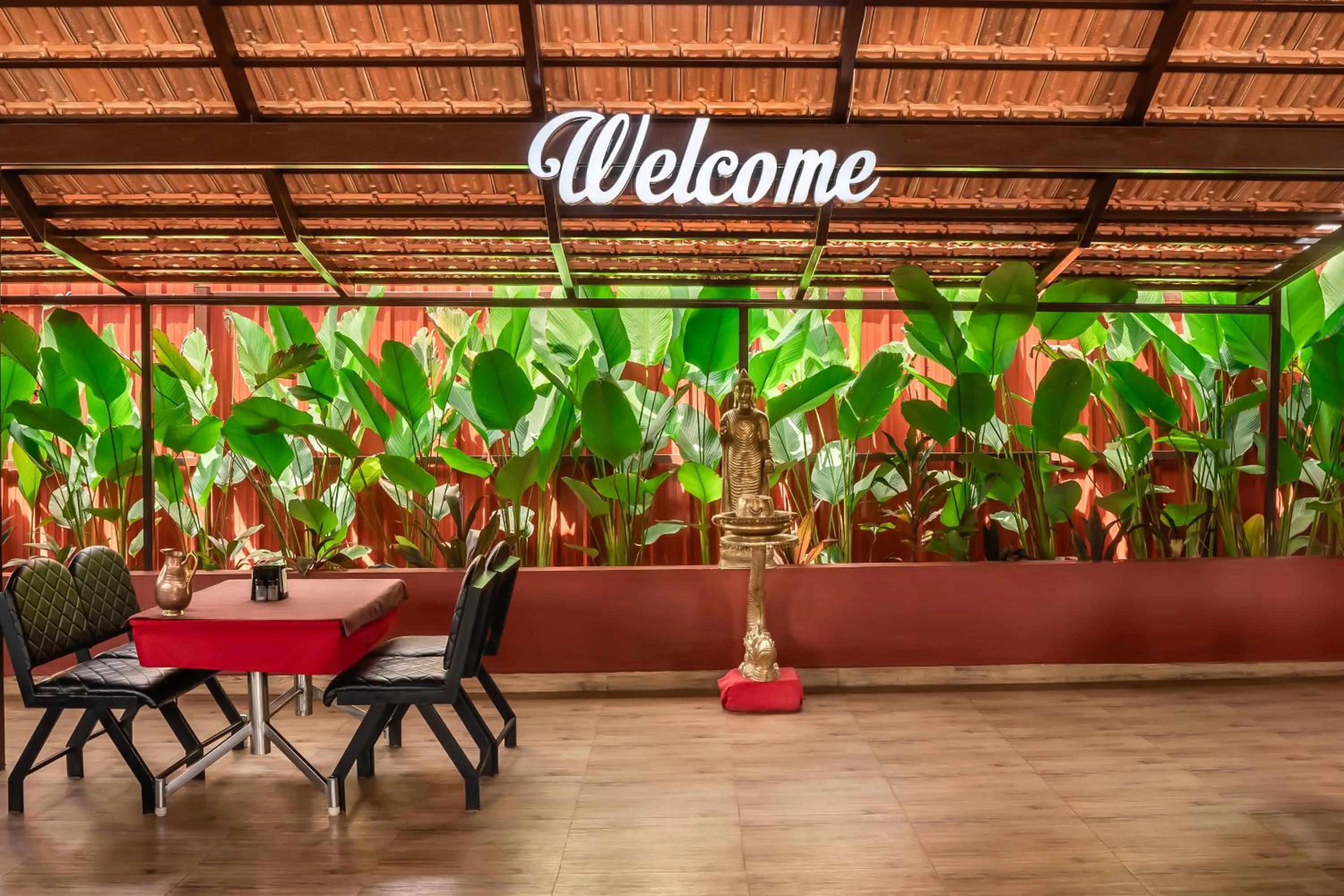 Restaurant/places to eat in Poojaris Nirantara - Mysuru