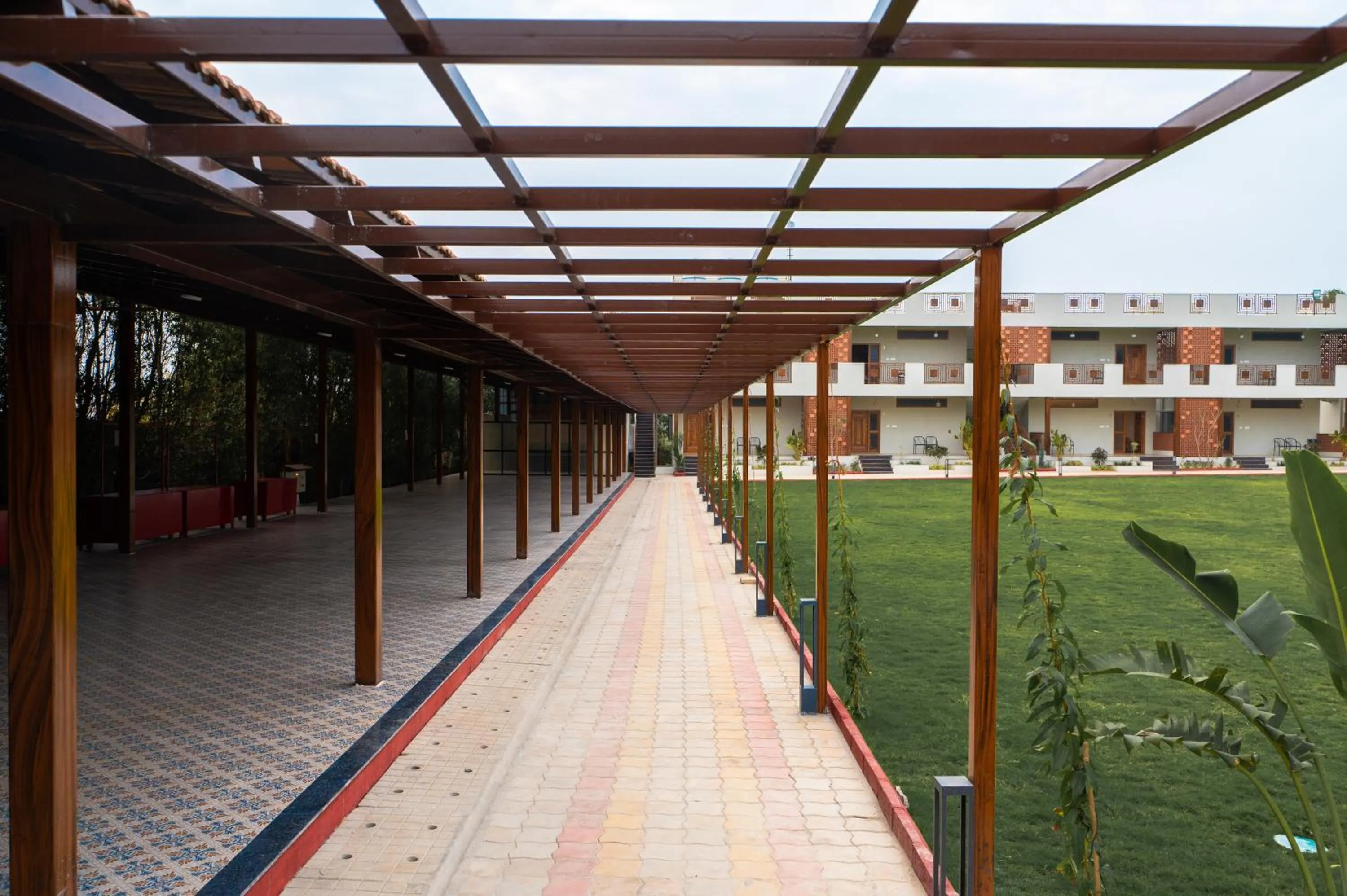 Property building in Poojaris Nirantara - Mysuru