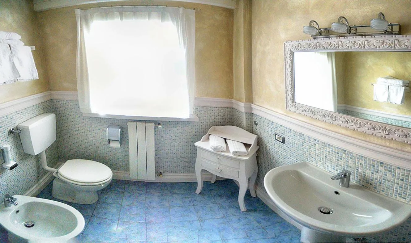 Bathroom in Le Residenze del Tenore