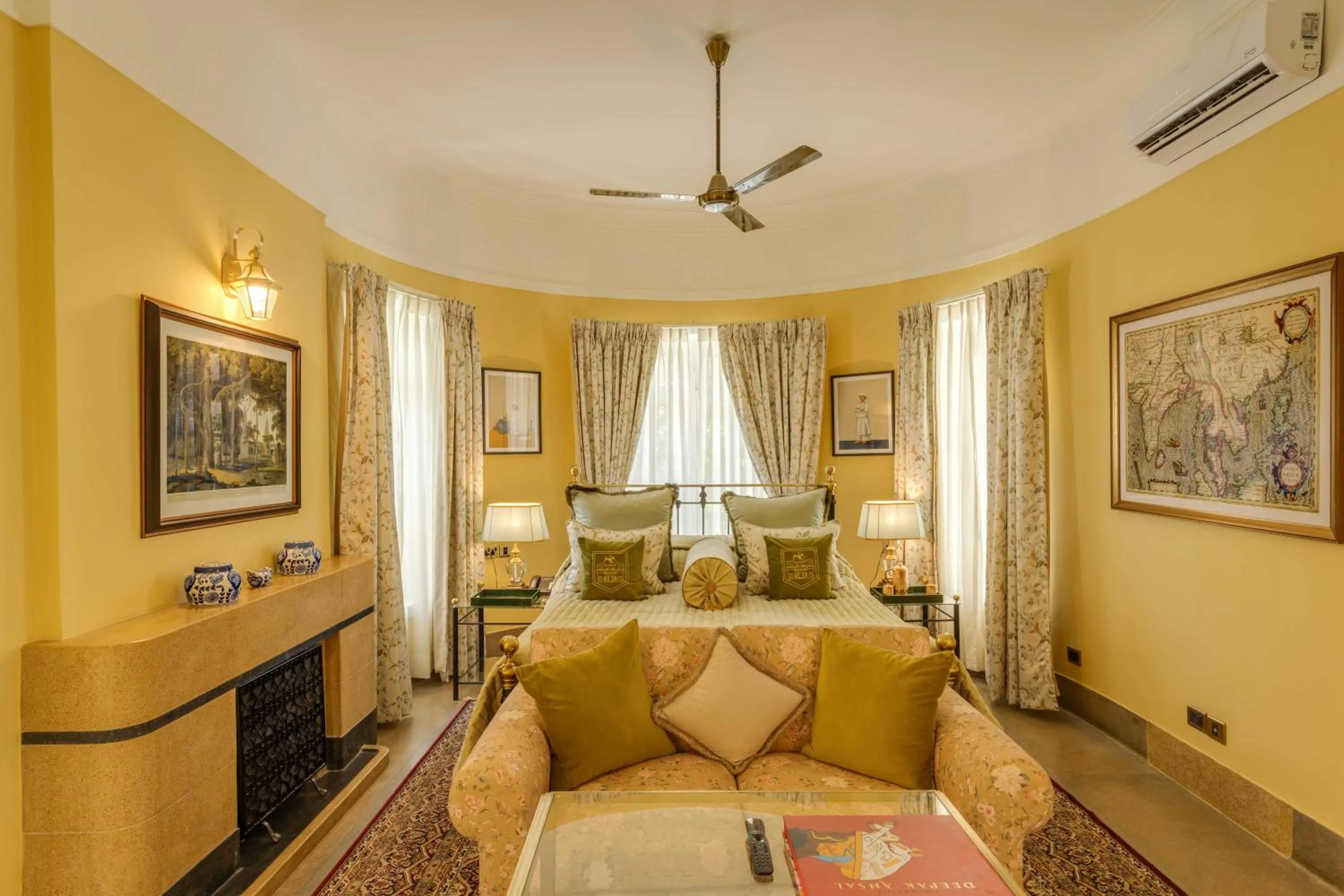 Bedroom in Kinwani House - Araiya Anthology